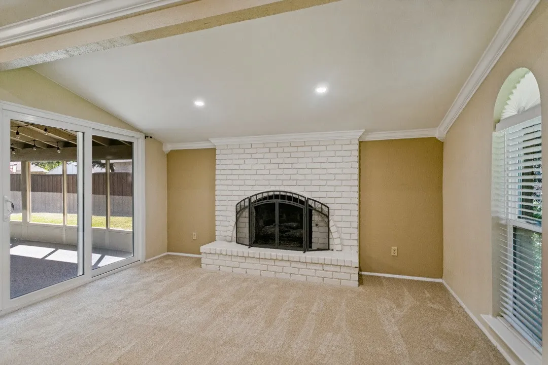 Single Family Residence For Sale in Collin County , 3320 Garner Lane, Plano, Texas 75023, 3 Bedroom, 2 Bathroom, 2 Garage spaces, 1,817 Sqft, built in 1972, mls#21406216, Real Estate Agent in Plano, Homes For Sale in Collin county, Homes For Sale in Plano, Realtor in Plano Texas, Real Estate Brokerage Independent Realty Texas, Luminita Cordes Realtor