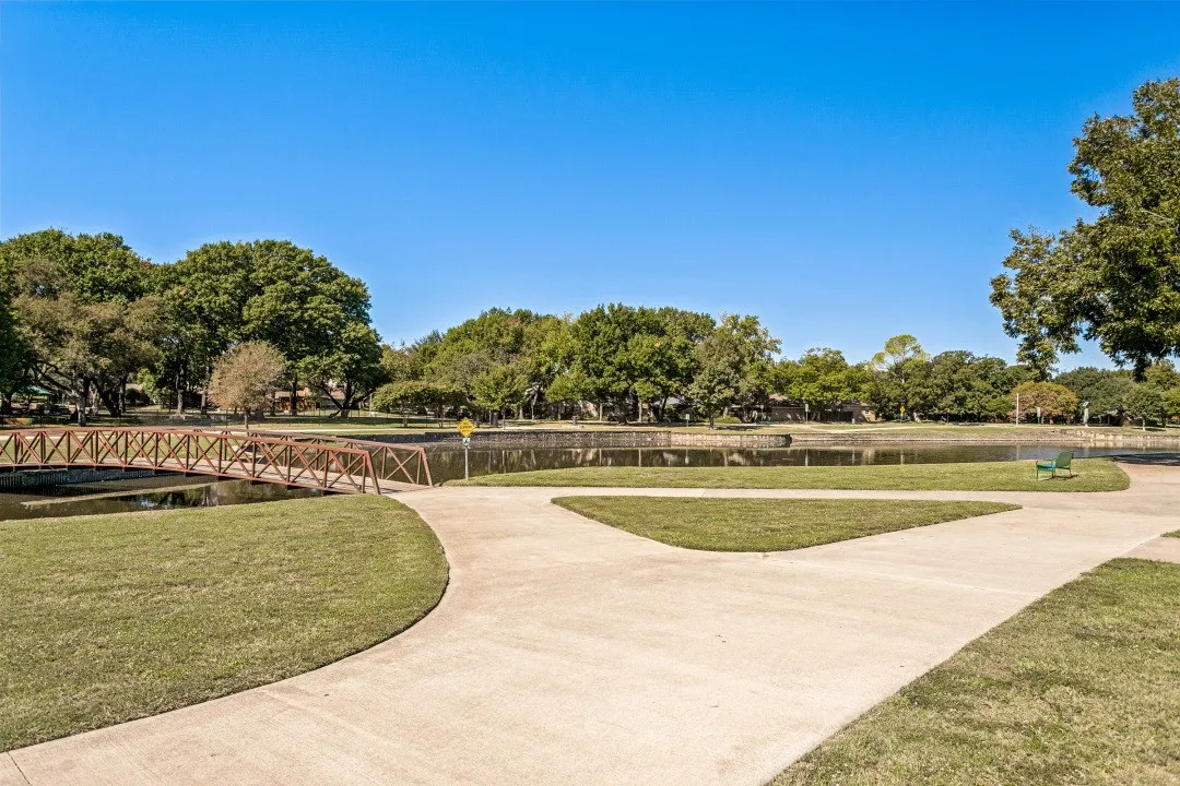 Single Family Residence For Sale in Collin County , 3320 Garner Lane, Plano, Texas 75023, 3 Bedroom, 2 Bathroom, 2 Garage spaces, 1,817 Sqft, built in 1972, mls#21406216, Real Estate Agent in Plano, Homes For Sale in Collin county, Homes For Sale in Plano, Realtor in Plano Texas, Real Estate Brokerage Independent Realty Texas, Luminita Cordes Realtor