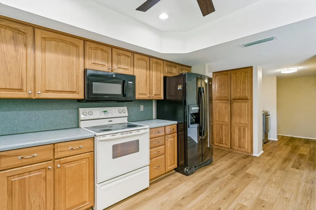 Single Family Residence For Sale in Collin County , 3320 Garner Lane, Plano, Texas 75023, 3 Bedroom, 2 Bathroom, 2 Garage spaces, 1,817 Sqft, built in 1972, mls#21406216, Real Estate Agent in Plano, Homes For Sale in Collin county, Homes For Sale in Plano, Realtor in Plano Texas, Real Estate Brokerage Independent Realty Texas, Luminita Cordes Realtor