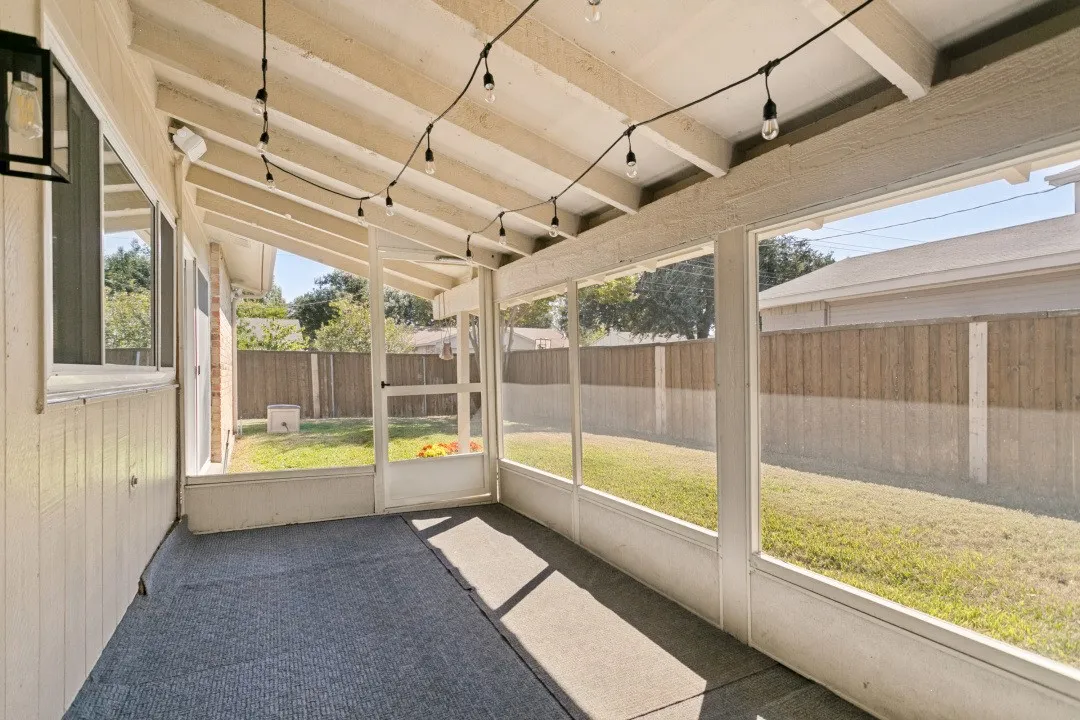 Single Family Residence For Sale in Collin County , 3320 Garner Lane, Plano, Texas 75023, 3 Bedroom, 2 Bathroom, 2 Garage spaces, 1,817 Sqft, built in 1972, mls#21406216, Real Estate Agent in Plano, Homes For Sale in Collin county, Homes For Sale in Plano, Realtor in Plano Texas, Real Estate Brokerage Independent Realty Texas, Luminita Cordes Realtor