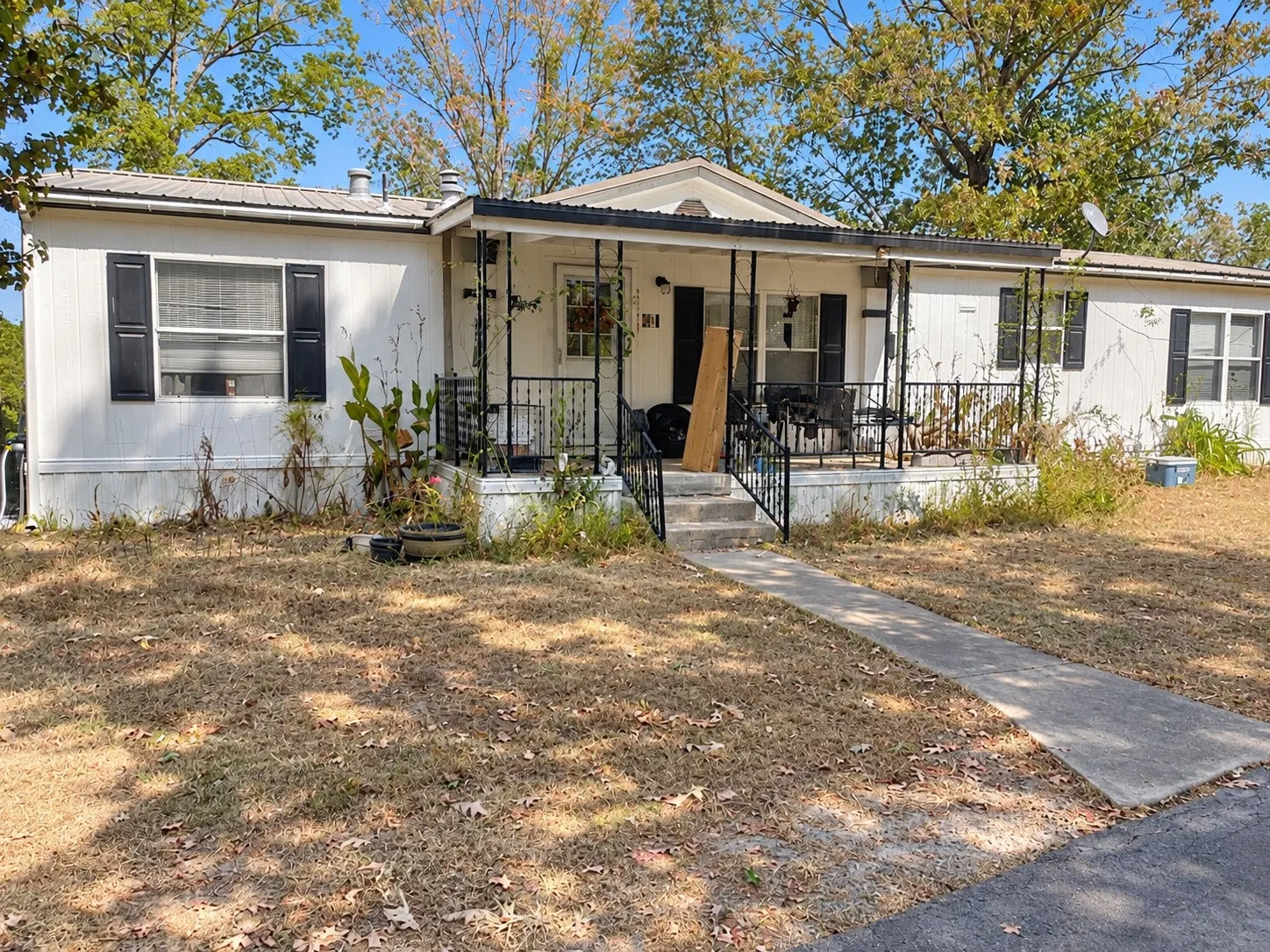 Single Family Residence For Sale in Cass County , 8301 Fm 251 S, Bivins, Texas 75555, 3 Bedroom, 2 Bathroom, Garage spaces, 1,568 Sqft, built in 1996, mls#21407544, Real Estate Agent in Bivins, Homes For Sale in Cass county, Homes For Sale in Bivins, Realtor in Bivins Texas, Real Estate Brokerage Independent Realty Texas, Luminita Cordes Realtor