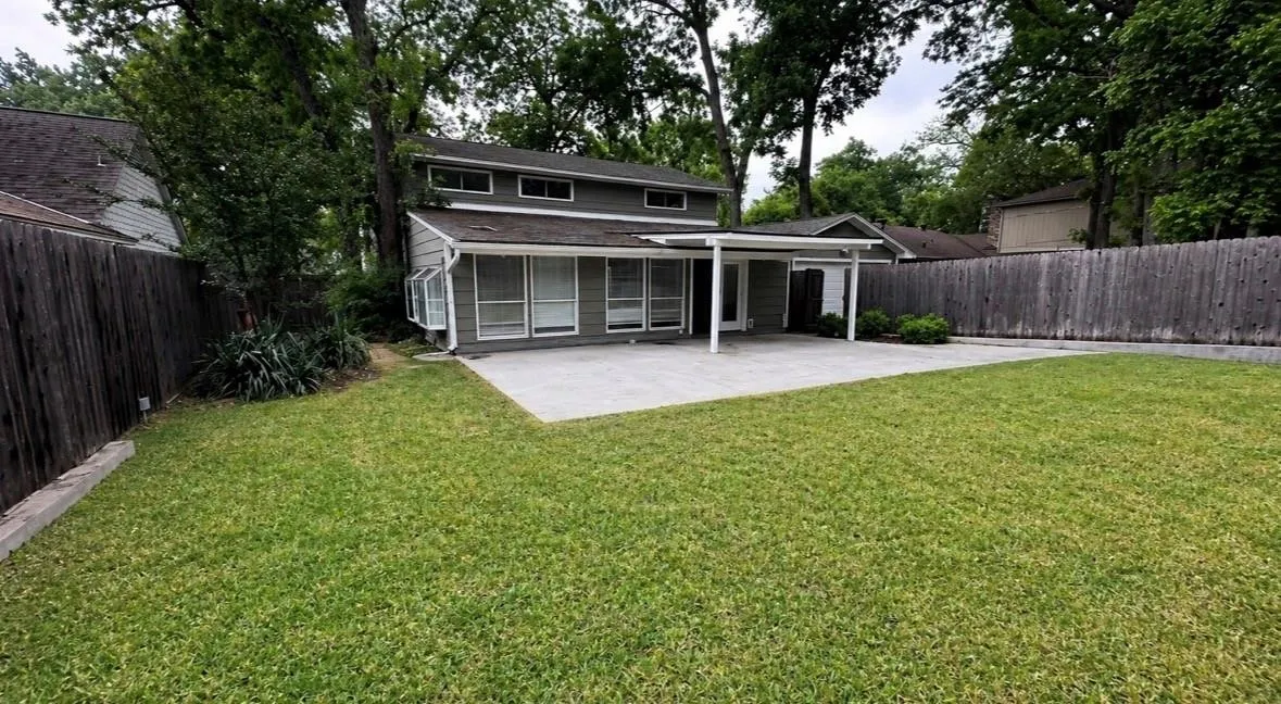 Single Family Residence For Sale in Dallas County , 9551 Highedge Drive, Dallas, Texas 75238, 4 Bedroom, 3 Bathroom, 2 Garage spaces, 2,954 Sqft, built in 1963, mls#21407549, Real Estate Agent in Dallas, Homes For Sale in Dallas county, Homes For Sale in Dallas, Realtor in Dallas Texas, Real Estate Brokerage Independent Realty Texas, Luminita Cordes Realtor