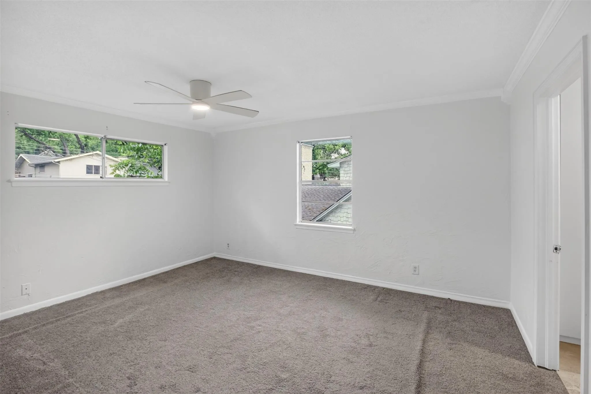 Single Family Residence For Sale in Dallas County , 9551 Highedge Drive, Dallas, Texas 75238, 4 Bedroom, 3 Bathroom, 2 Garage spaces, 2,954 Sqft, built in 1963, mls#21407549, Real Estate Agent in Dallas, Homes For Sale in Dallas county, Homes For Sale in Dallas, Realtor in Dallas Texas, Real Estate Brokerage Independent Realty Texas, Luminita Cordes Realtor