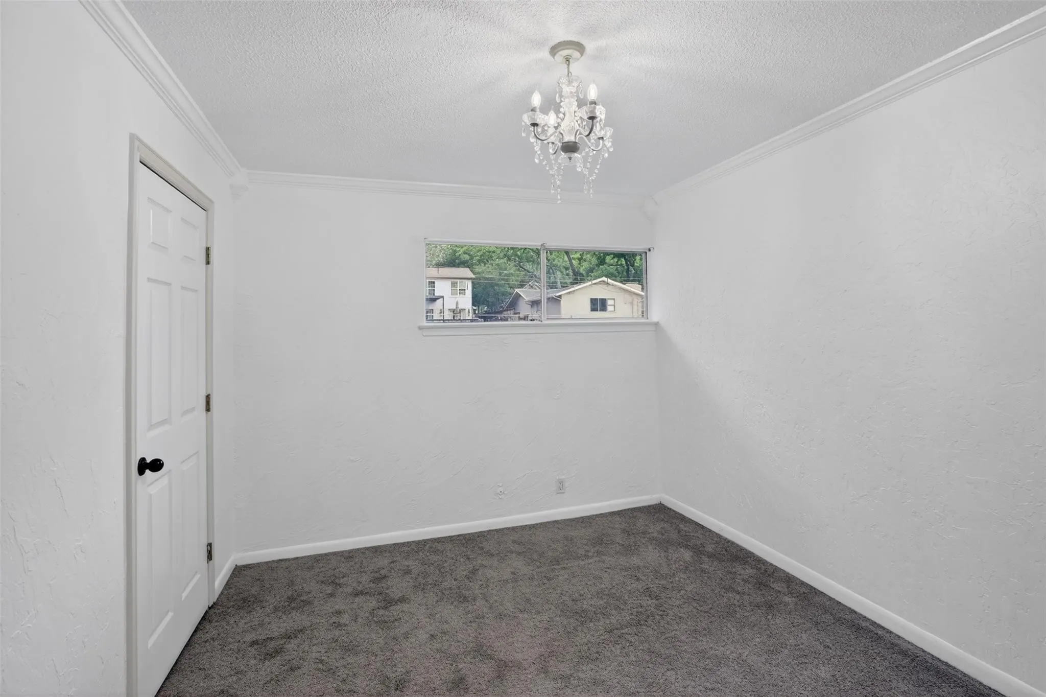 Single Family Residence For Sale in Dallas County , 9551 Highedge Drive, Dallas, Texas 75238, 4 Bedroom, 3 Bathroom, 2 Garage spaces, 2,954 Sqft, built in 1963, mls#21407549, Real Estate Agent in Dallas, Homes For Sale in Dallas county, Homes For Sale in Dallas, Realtor in Dallas Texas, Real Estate Brokerage Independent Realty Texas, Luminita Cordes Realtor