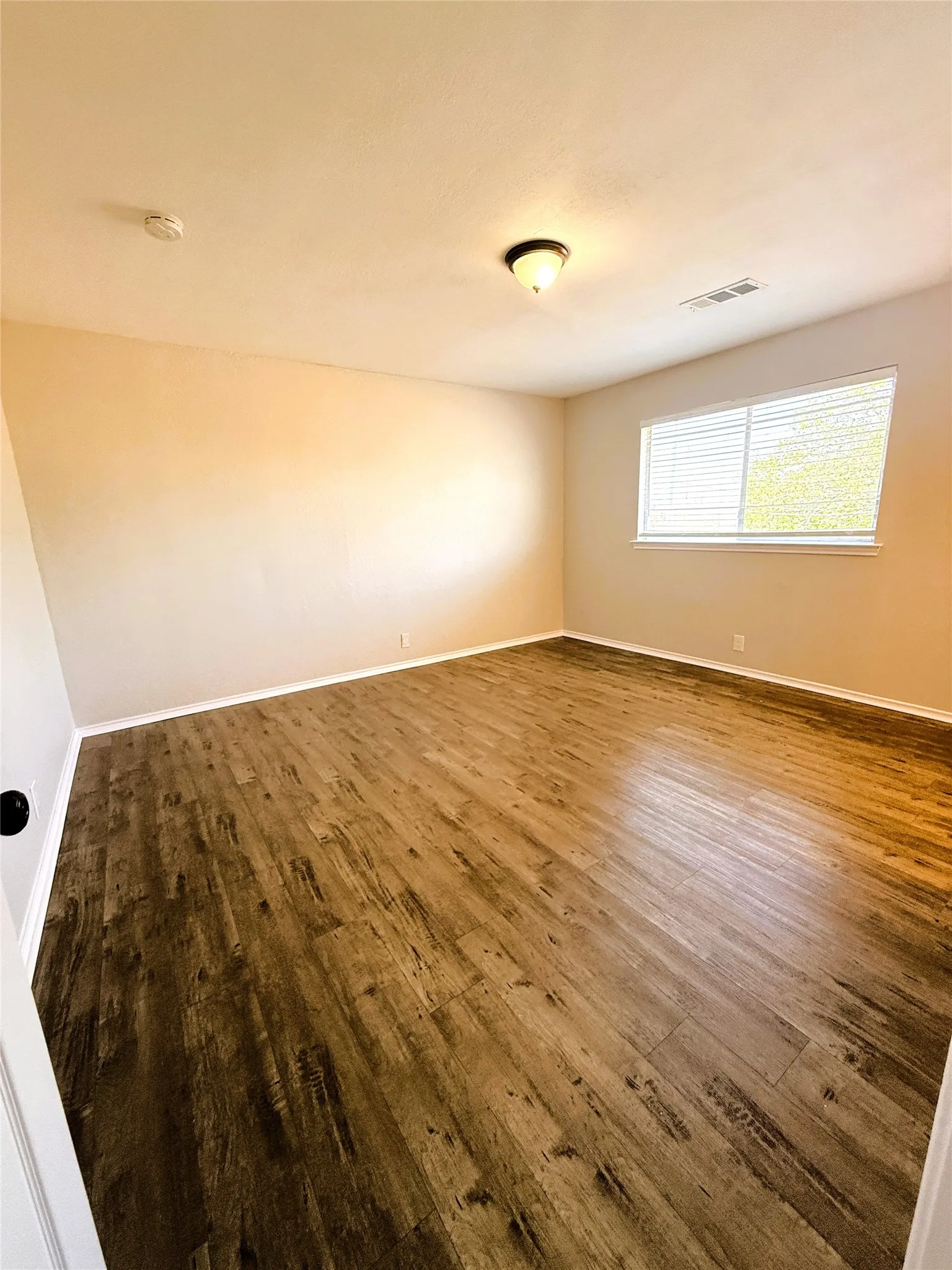 Single Family Residence For Rent in Ellis County , 1151 Azalea Lane, Waxahachie, Texas 75165, 4 Bedroom, 3 Bathroom, 2 Garage spaces, 2,470 Sqft, built in 1991, mls#21407545, Real Estate Agent in Waxahachie, Homes For Rent in Ellis county, Homes For Rent in Waxahachie, Realtor in Waxahachie Texas, Real Estate Brokerage Independent Realty Texas, Luminita Cordes Realtor