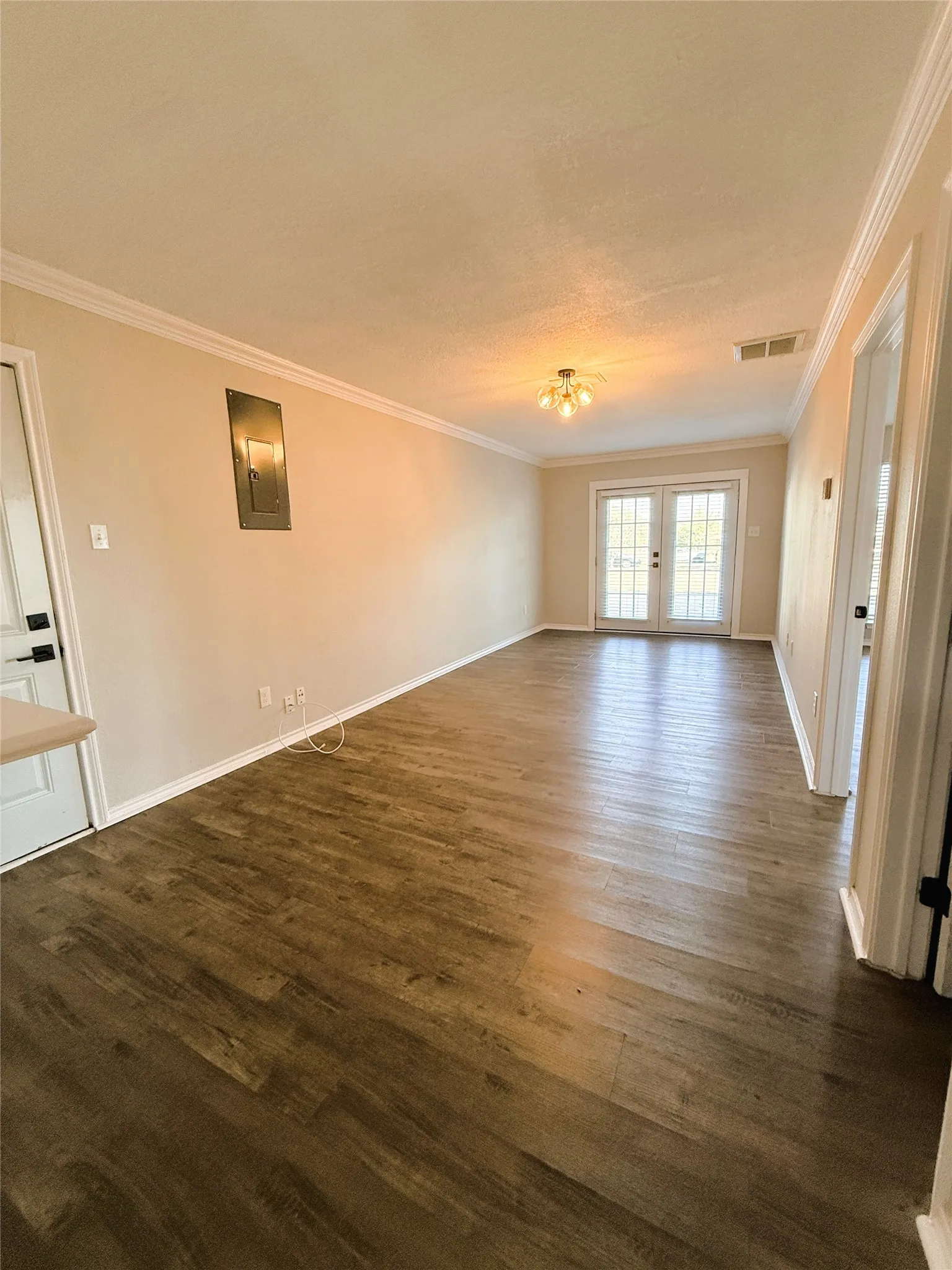 Single Family Residence For Rent in Ellis County , 1151 Azalea Lane, Waxahachie, Texas 75165, 4 Bedroom, 3 Bathroom, 2 Garage spaces, 2,470 Sqft, built in 1991, mls#21407545, Real Estate Agent in Waxahachie, Homes For Rent in Ellis county, Homes For Rent in Waxahachie, Realtor in Waxahachie Texas, Real Estate Brokerage Independent Realty Texas, Luminita Cordes Realtor