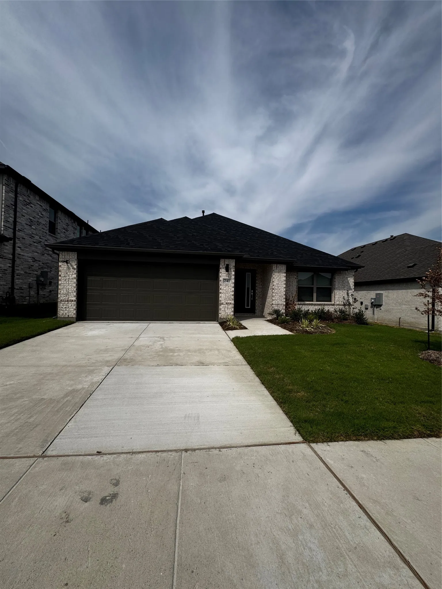 Single Family Residence For Rent