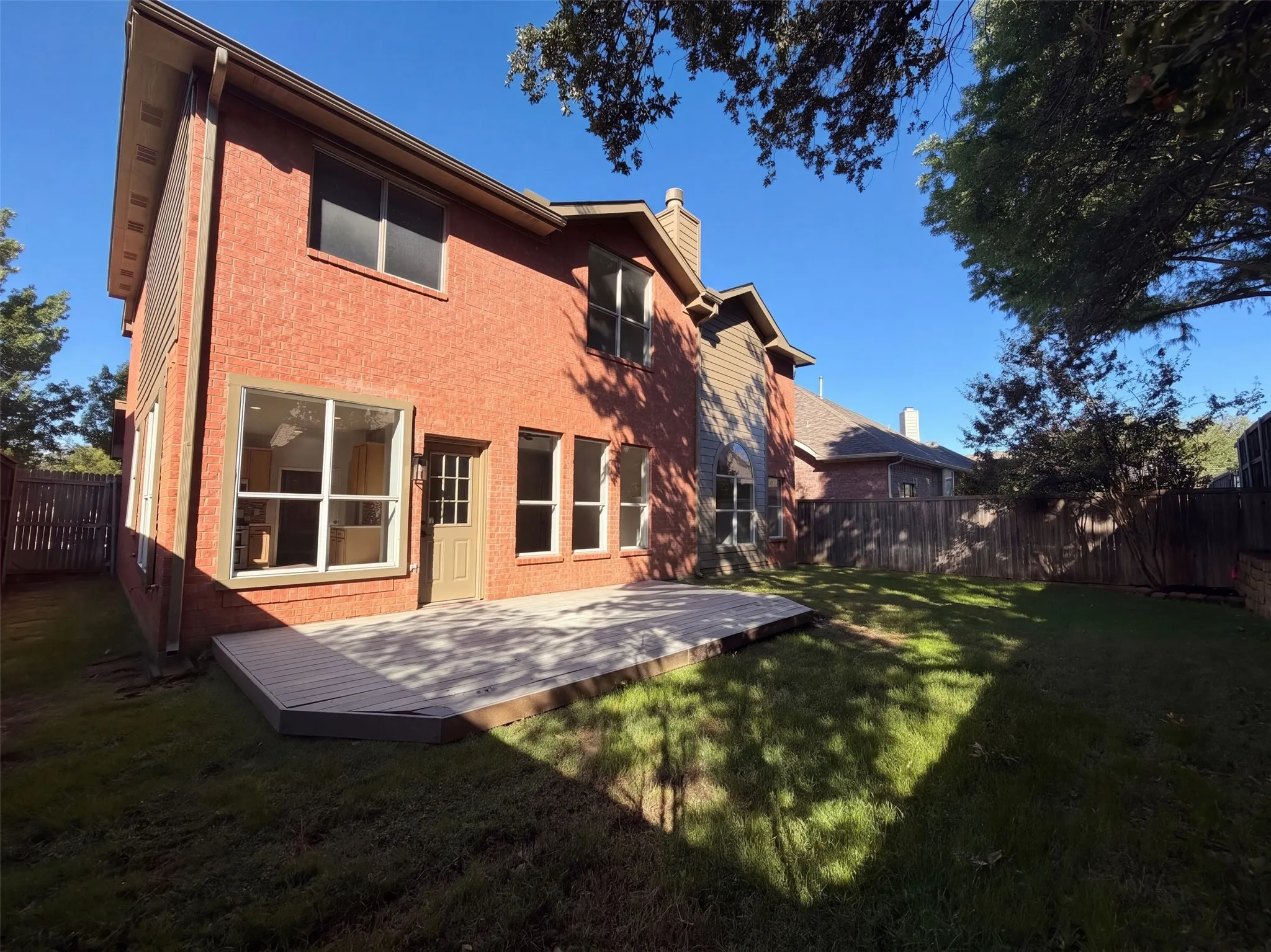 Single Family Residence For Sale in Denton County , 6208 Branchwood Trail, Flower Mound, Texas 75028, 5 Bedroom, 4 Bathroom, 2 Garage spaces, 2,608 Sqft, built in 1998, mls#21407562, Real Estate Agent in Flower Mound, Homes For Sale in Denton county, Homes For Sale in Flower Mound, Realtor in Flower Mound Texas, Real Estate Brokerage Independent Realty Texas, Luminita Cordes Realtor