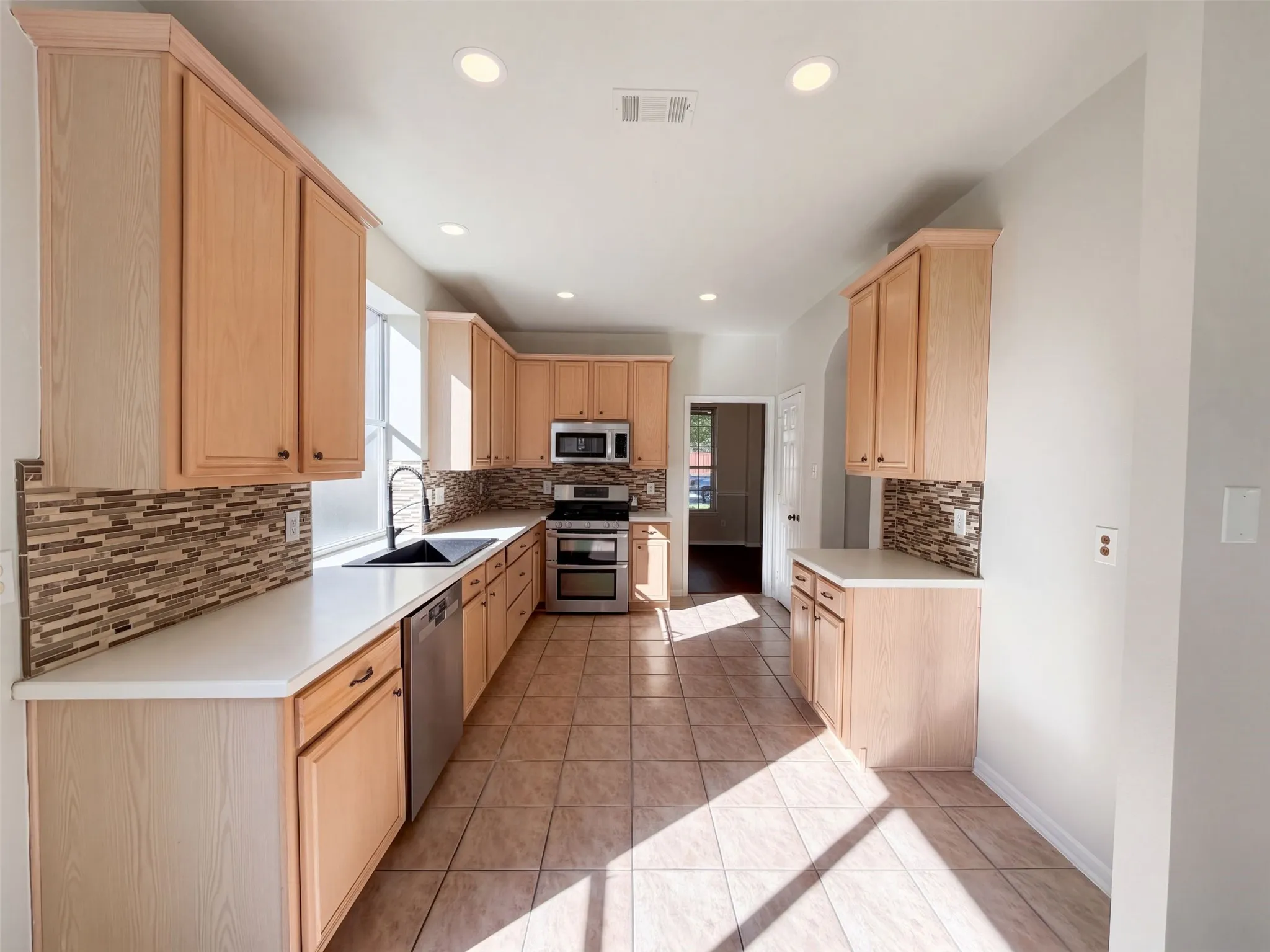 Single Family Residence For Sale in Denton County , 6208 Branchwood Trail, Flower Mound, Texas 75028, 5 Bedroom, 4 Bathroom, 2 Garage spaces, 2,608 Sqft, built in 1998, mls#21407562, Real Estate Agent in Flower Mound, Homes For Sale in Denton county, Homes For Sale in Flower Mound, Realtor in Flower Mound Texas, Real Estate Brokerage Independent Realty Texas, Luminita Cordes Realtor