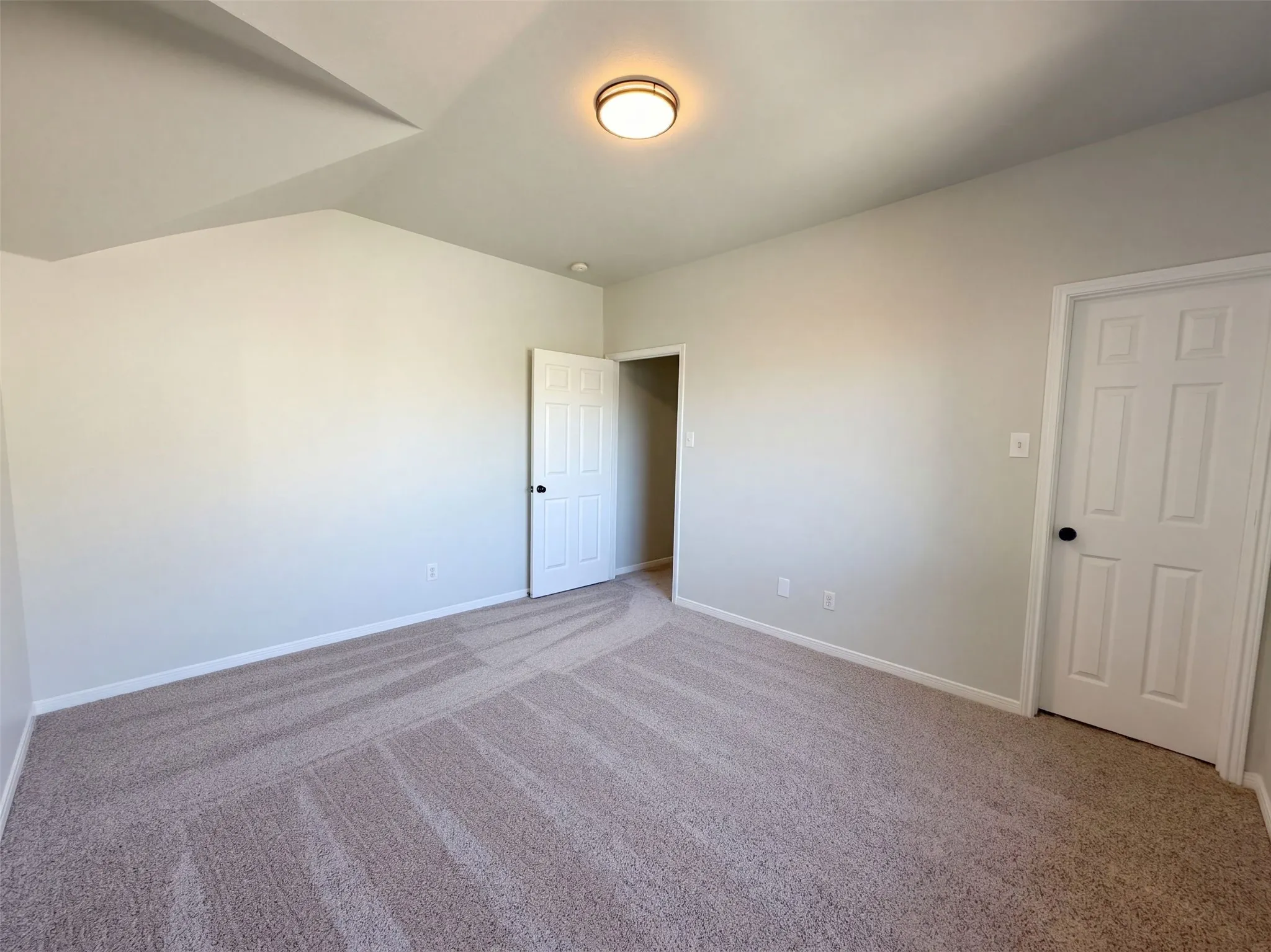 Single Family Residence For Sale in Denton County , 6208 Branchwood Trail, Flower Mound, Texas 75028, 5 Bedroom, 4 Bathroom, 2 Garage spaces, 2,608 Sqft, built in 1998, mls#21407562, Real Estate Agent in Flower Mound, Homes For Sale in Denton county, Homes For Sale in Flower Mound, Realtor in Flower Mound Texas, Real Estate Brokerage Independent Realty Texas, Luminita Cordes Realtor