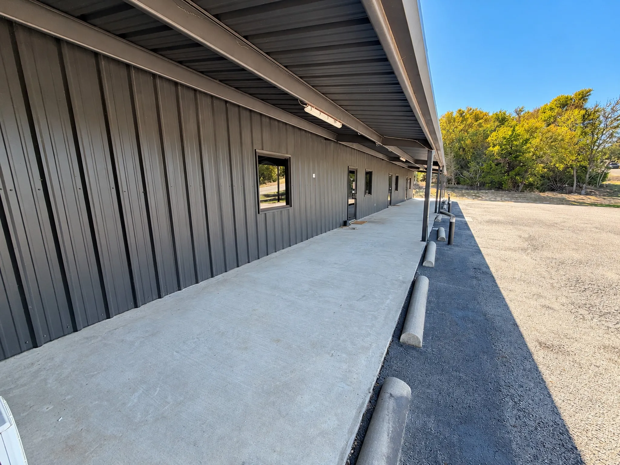 Business For Rent in Parker County , 2524 Azle Highway, Weatherford, Texas 76085, 0, 0, Garage spaces, 0 Sqft, built in 2010, mls#21407563, Real Estate Agent in Weatherford, Homes For Rent in Parker county, Homes For Rent in Weatherford, Realtor in Weatherford Texas, Real Estate Brokerage Independent Realty Texas, Luminita Cordes Realtor