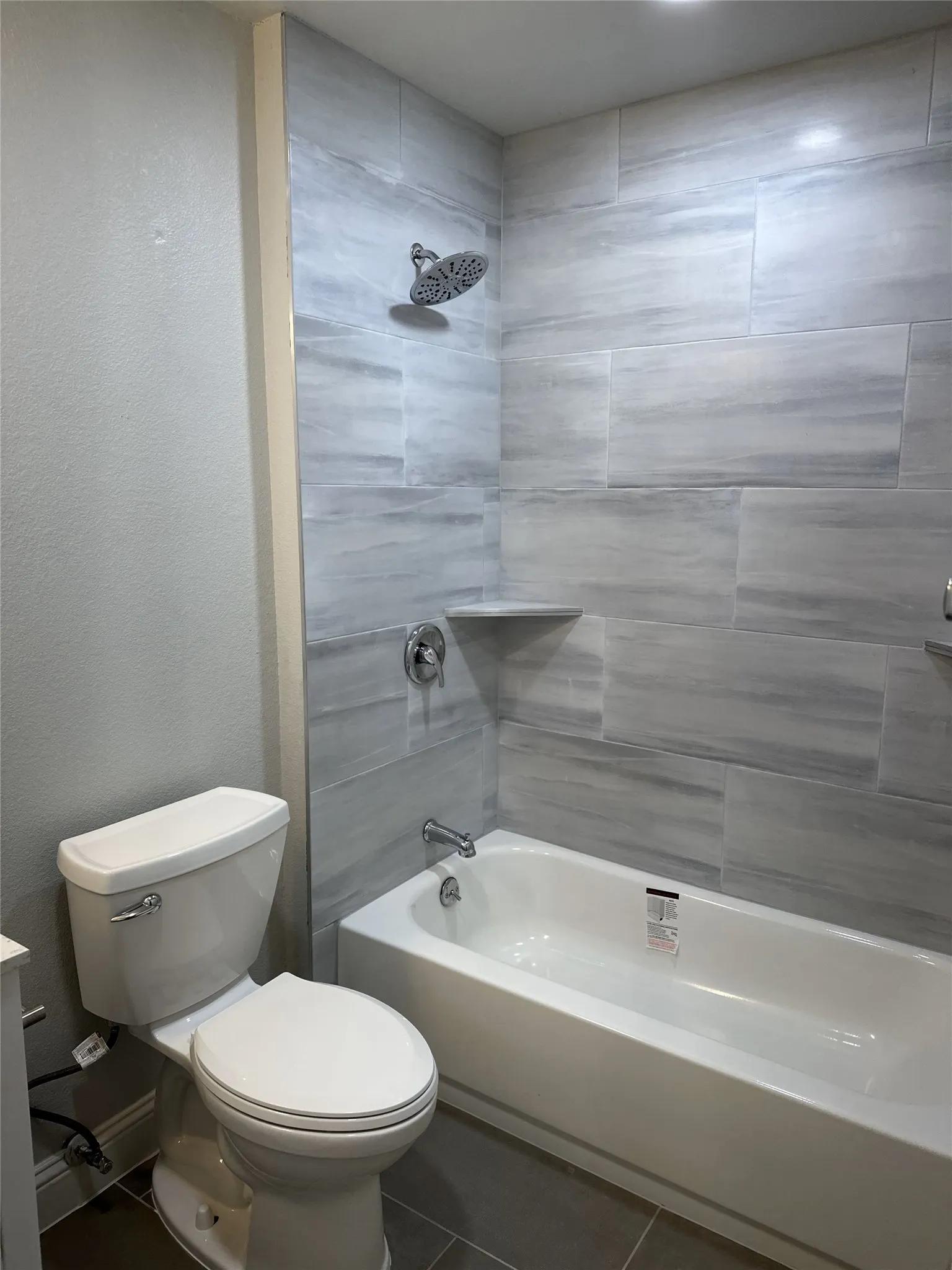 Single Family Residence For Rent in Denton County , 3160 Delaford Drive, Carrollton, Texas 75007, 3 Bedroom, 2 Bathroom, 2 Garage spaces, 2,114 Sqft, built in 1999, mls#21407577, Real Estate Agent in Carrollton, Homes For Rent in Denton county, Homes For Rent in Carrollton, Realtor in Carrollton Texas, Real Estate Brokerage Independent Realty Texas, Luminita Cordes Realtor