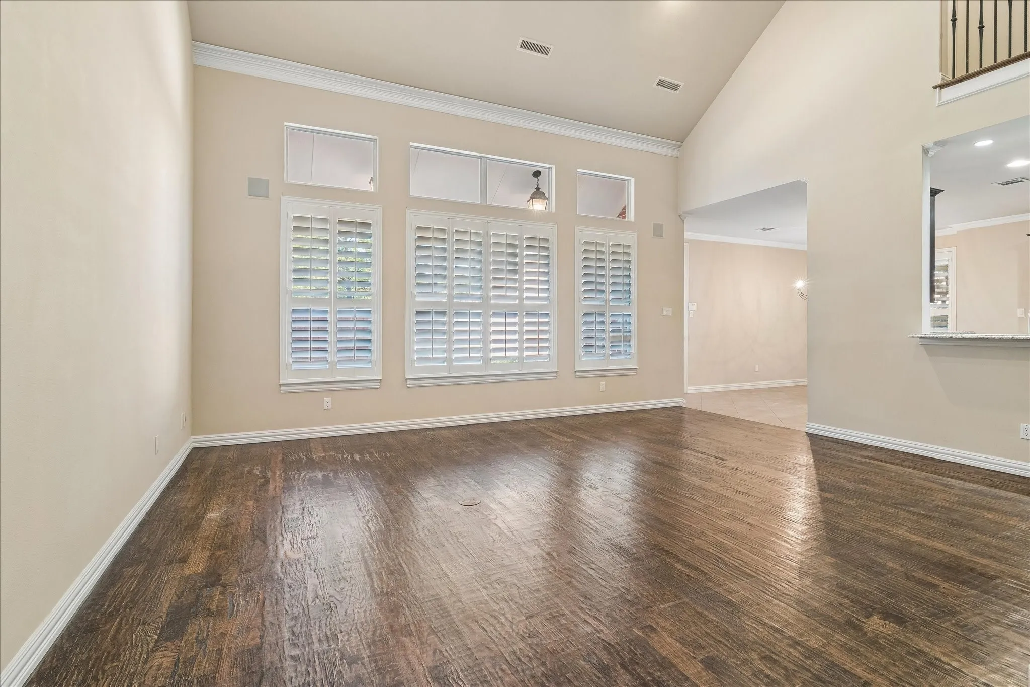 Single Family Residence For Sale in Collin County , 5908 Pebblestone Lane, Plano, Texas 75093, 4 Bedroom, 4 Bathroom, 2 Garage spaces, 2,906 Sqft, built in 1996, mls#21407031, Real Estate Agent in Plano, Homes For Sale in Collin county, Homes For Sale in Plano, Realtor in Plano Texas, Real Estate Brokerage Independent Realty Texas, Luminita Cordes Realtor