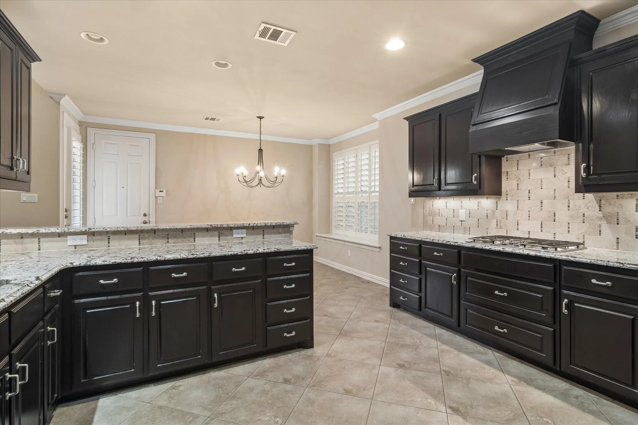Single Family Residence For Sale in Collin County , 5908 Pebblestone Lane, Plano, Texas 75093, 4 Bedroom, 4 Bathroom, 2 Garage spaces, 2,906 Sqft, built in 1996, mls#21407031, Real Estate Agent in Plano, Homes For Sale in Collin county, Homes For Sale in Plano, Realtor in Plano Texas, Real Estate Brokerage Independent Realty Texas, Luminita Cordes Realtor