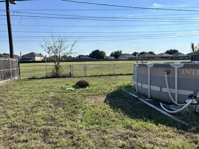 Single Family Residence For Sale in Tarrant County , 1416 Nelson Place, Fort Worth, Texas 76028, 3 Bedroom, 2 Bathroom, 2 Garage spaces, 1,368 Sqft, built in 1988, mls#21407569, Real Estate Agent in Fort Worth, Homes For Sale in Tarrant county, Homes For Sale in Fort Worth, Realtor in Fort Worth Texas, Real Estate Brokerage Independent Realty Texas, Luminita Cordes Realtor