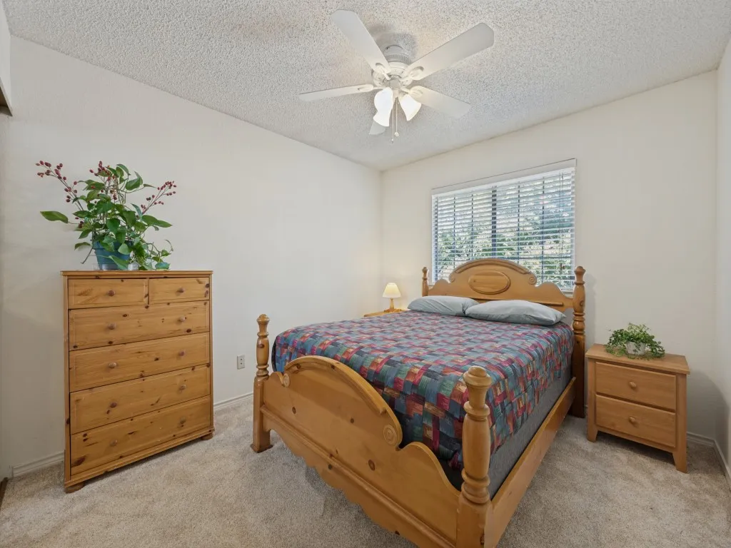 Single Family Residence For Sale in Collin County , 2705 Micarta Drive, Plano, Texas 75025, 3 Bedroom, 3 Bathroom, 2 Garage spaces, 1,818 Sqft, built in 1987, mls#21406774, Real Estate Agent in Plano, Homes For Sale in Collin county, Homes For Sale in Plano, Realtor in Plano Texas, Real Estate Brokerage Independent Realty Texas, Luminita Cordes Realtor