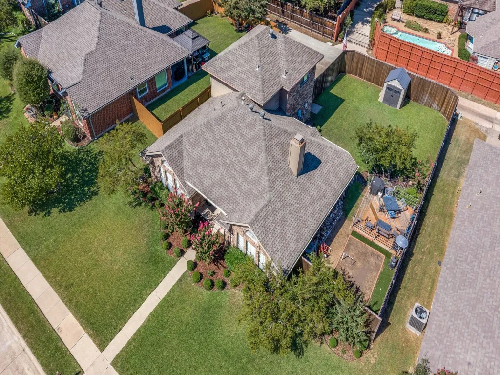 Single Family Residence For Sale in Collin County , 2705 Micarta Drive, Plano, Texas 75025, 3 Bedroom, 3 Bathroom, 2 Garage spaces, 1,818 Sqft, built in 1987, mls#21406774, Real Estate Agent in Plano, Homes For Sale in Collin county, Homes For Sale in Plano, Realtor in Plano Texas, Real Estate Brokerage Independent Realty Texas, Luminita Cordes Realtor
