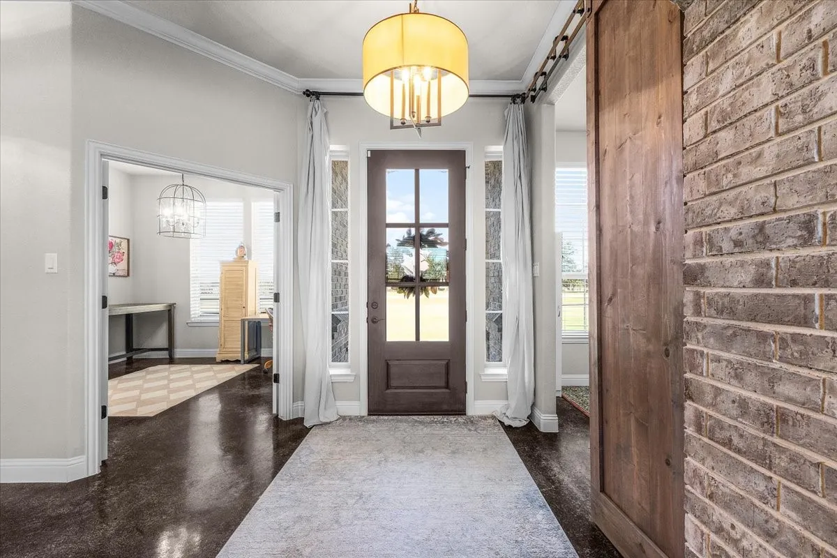 Single Family Residence For Sale in Parker County , 116 Rasha Drive, Azle, Texas 76020, 5 Bedroom, 3 Bathroom, 3 Garage spaces, 2,603 Sqft, built in 2016, mls#21406478, Real Estate Agent in Azle, Homes For Sale in Parker county, Homes For Sale in Azle, Realtor in Azle Texas, Real Estate Brokerage Independent Realty Texas, Luminita Cordes Realtor