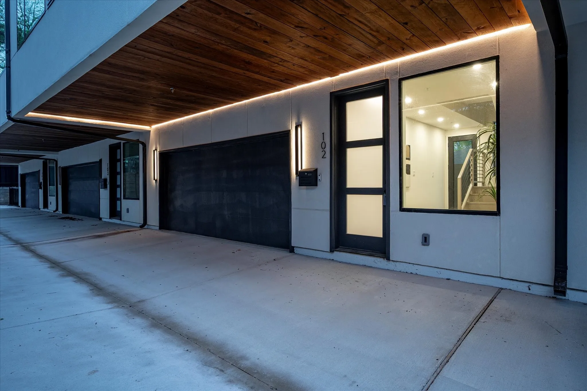 Condominium For Sale in Dallas County , 4534 Lake Avenue 104, Dallas, Texas 75219, 3 Bedroom, 3 Bathroom, 2 Garage spaces, 2,207 Sqft, built in 2025, mls#21407585, Real Estate Agent in Dallas, Homes For Sale in Dallas county, Homes For Sale in Dallas, Realtor in Dallas Texas, Real Estate Brokerage Independent Realty Texas, Luminita Cordes Realtor