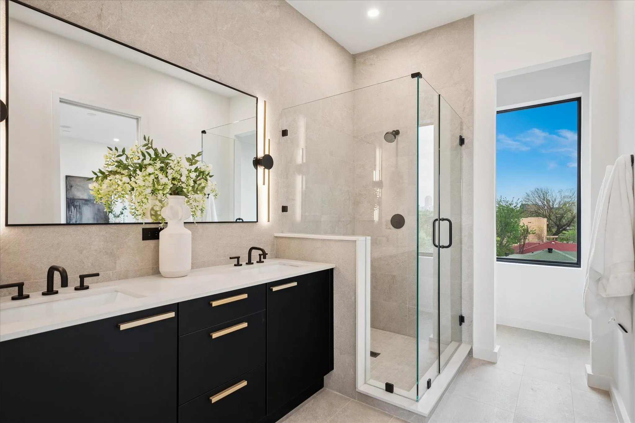 Condominium For Sale in Dallas County , 4534 Lake Avenue 104, Dallas, Texas 75219, 3 Bedroom, 3 Bathroom, 2 Garage spaces, 2,207 Sqft, built in 2025, mls#21407585, Real Estate Agent in Dallas, Homes For Sale in Dallas county, Homes For Sale in Dallas, Realtor in Dallas Texas, Real Estate Brokerage Independent Realty Texas, Luminita Cordes Realtor