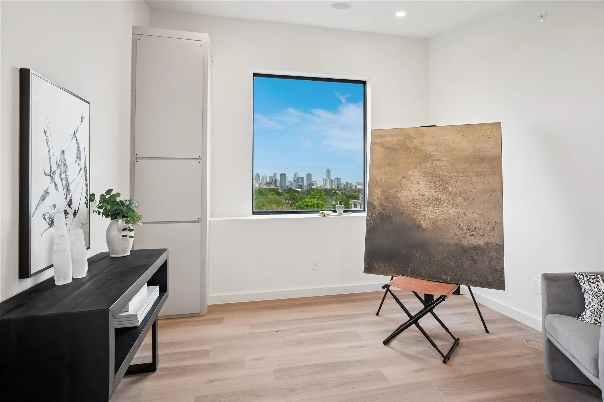 Condominium For Sale in Dallas County , 4534 Lake Avenue 104, Dallas, Texas 75219, 3 Bedroom, 3 Bathroom, 2 Garage spaces, 2,207 Sqft, built in 2025, mls#21407585, Real Estate Agent in Dallas, Homes For Sale in Dallas county, Homes For Sale in Dallas, Realtor in Dallas Texas, Real Estate Brokerage Independent Realty Texas, Luminita Cordes Realtor