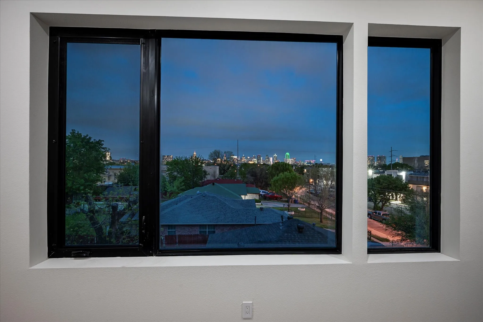 Condominium For Sale in Dallas County , 4534 Lake Avenue 104, Dallas, Texas 75219, 3 Bedroom, 3 Bathroom, 2 Garage spaces, 2,207 Sqft, built in 2025, mls#21407585, Real Estate Agent in Dallas, Homes For Sale in Dallas county, Homes For Sale in Dallas, Realtor in Dallas Texas, Real Estate Brokerage Independent Realty Texas, Luminita Cordes Realtor