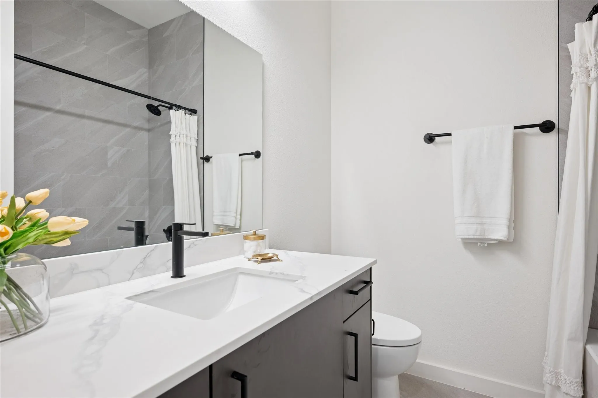 Condominium For Sale in Dallas County , 4534 Lake Avenue 104, Dallas, Texas 75219, 3 Bedroom, 3 Bathroom, 2 Garage spaces, 2,207 Sqft, built in 2025, mls#21407585, Real Estate Agent in Dallas, Homes For Sale in Dallas county, Homes For Sale in Dallas, Realtor in Dallas Texas, Real Estate Brokerage Independent Realty Texas, Luminita Cordes Realtor