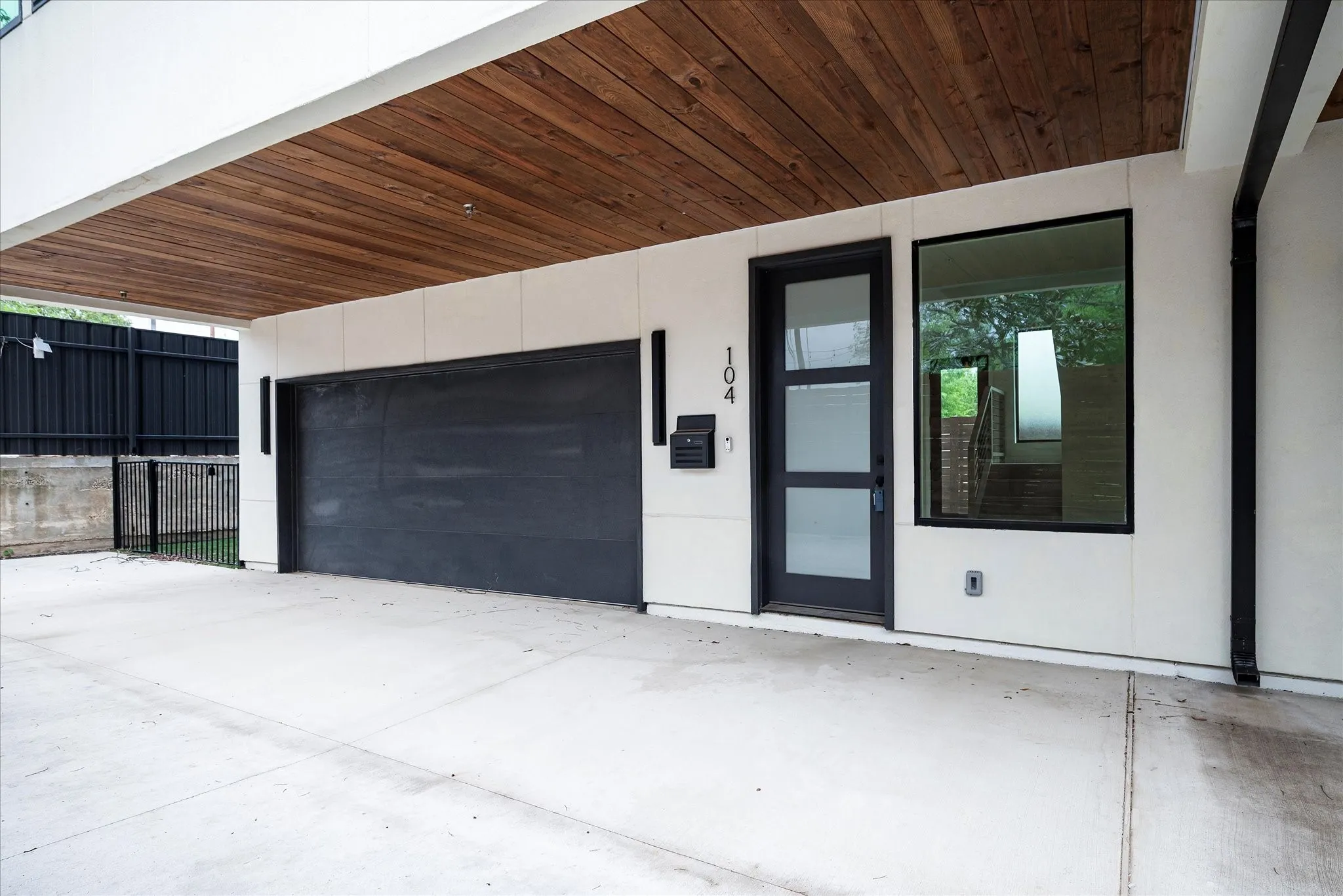 Condominium For Sale in Dallas County , 4534 Lake Avenue 104, Dallas, Texas 75219, 3 Bedroom, 3 Bathroom, 2 Garage spaces, 2,207 Sqft, built in 2025, mls#21407585, Real Estate Agent in Dallas, Homes For Sale in Dallas county, Homes For Sale in Dallas, Realtor in Dallas Texas, Real Estate Brokerage Independent Realty Texas, Luminita Cordes Realtor