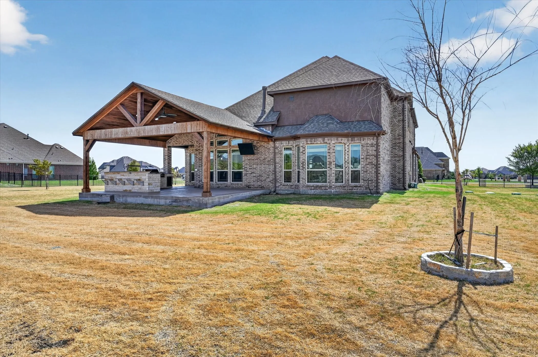 Single Family Residence For Sale in Collin County , 4901 Keswick Drive, Parker, Texas 75002, 6 Bedroom, 5 Bathroom, 3 Garage spaces, 4,762 Sqft, built in 2018, mls#21400226, Real Estate Agent in Parker, Homes For Sale in Collin county, Homes For Sale in Parker, Realtor in Parker Texas, Real Estate Brokerage Independent Realty Texas, Luminita Cordes Realtor