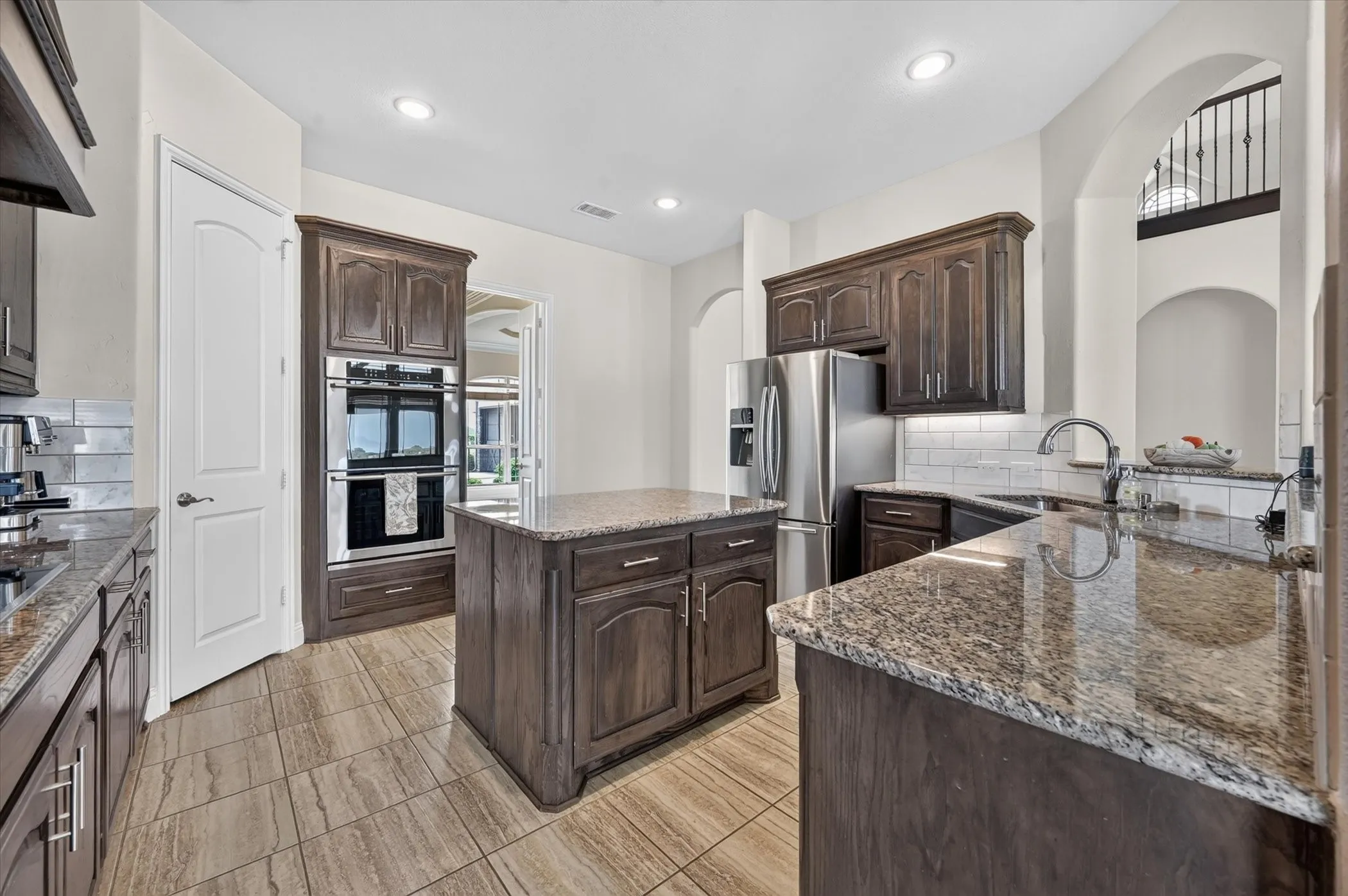 Single Family Residence For Sale in Collin County , 4901 Keswick Drive, Parker, Texas 75002, 6 Bedroom, 5 Bathroom, 3 Garage spaces, 4,762 Sqft, built in 2018, mls#21400226, Real Estate Agent in Parker, Homes For Sale in Collin county, Homes For Sale in Parker, Realtor in Parker Texas, Real Estate Brokerage Independent Realty Texas, Luminita Cordes Realtor
