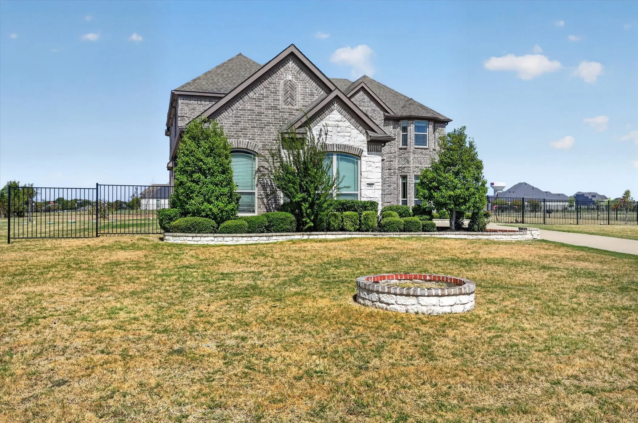 Single Family Residence For Sale in Collin County , 4901 Keswick Drive, Parker, Texas 75002, 6 Bedroom, 5 Bathroom, 3 Garage spaces, 4,762 Sqft, built in 2018, mls#21400226, Real Estate Agent in Parker, Homes For Sale in Collin county, Homes For Sale in Parker, Realtor in Parker Texas, Real Estate Brokerage Independent Realty Texas, Luminita Cordes Realtor