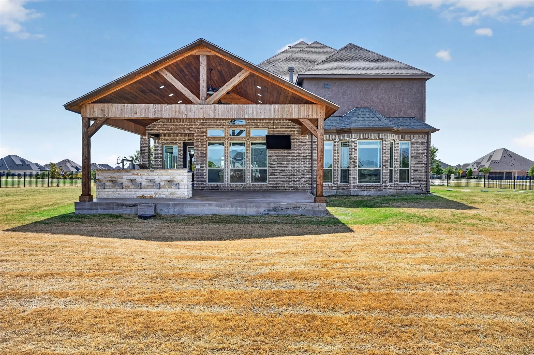 Single Family Residence For Sale in Collin County , 4901 Keswick Drive, Parker, Texas 75002, 6 Bedroom, 5 Bathroom, 3 Garage spaces, 4,762 Sqft, built in 2018, mls#21400226, Real Estate Agent in Parker, Homes For Sale in Collin county, Homes For Sale in Parker, Realtor in Parker Texas, Real Estate Brokerage Independent Realty Texas, Luminita Cordes Realtor