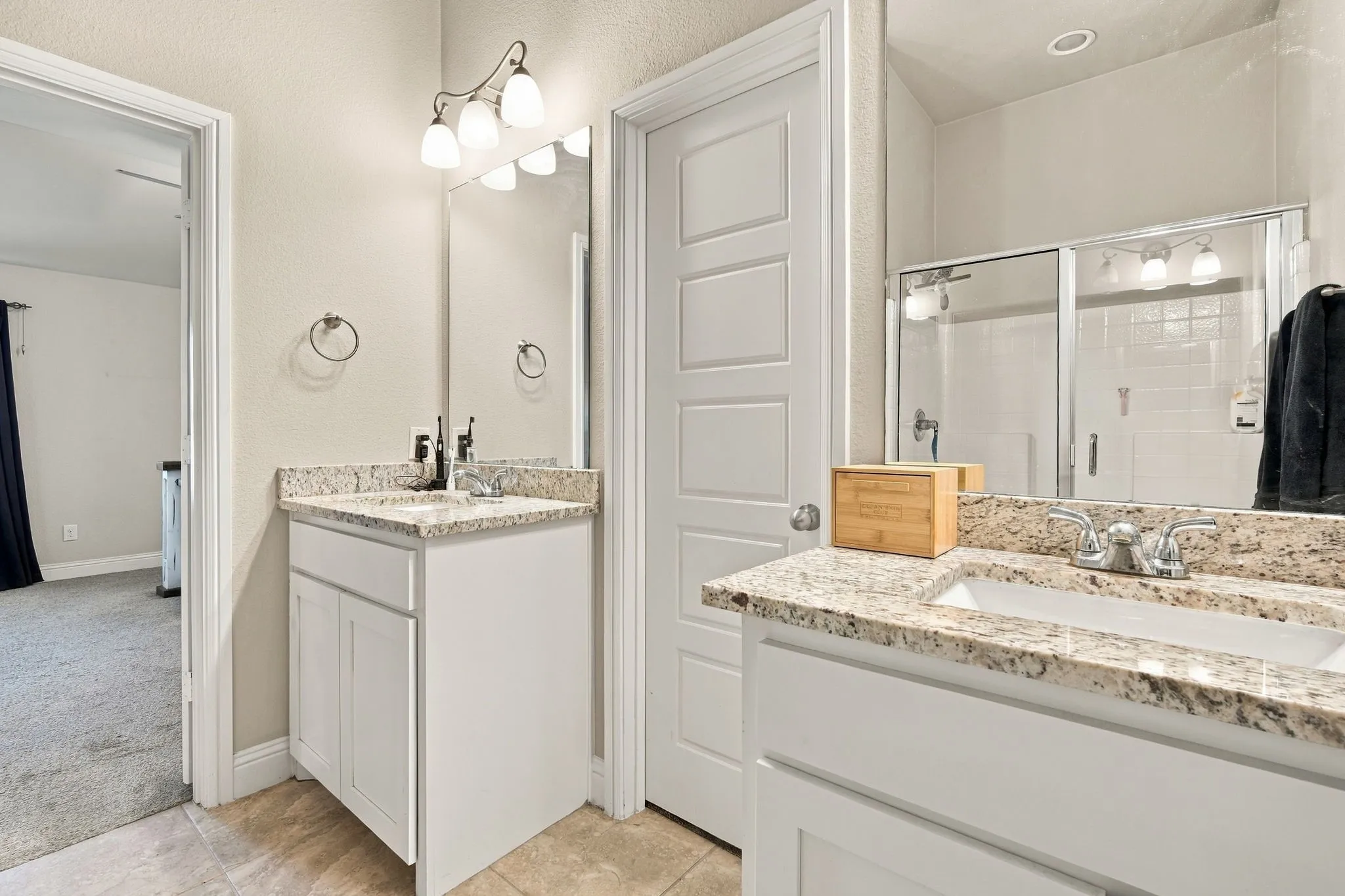 Single Family Residence For Sale in Hill County , 425 Stoneridge Drive, Hillsboro, Texas 76645, 3 Bedroom, 2 Bathroom, 2 Garage spaces, 1,555 Sqft, built in 2018, mls#21406355, Real Estate Agent in Hillsboro, Homes For Sale in Hill county, Homes For Sale in Hillsboro, Realtor in Hillsboro Texas, Real Estate Brokerage Independent Realty Texas, Luminita Cordes Realtor