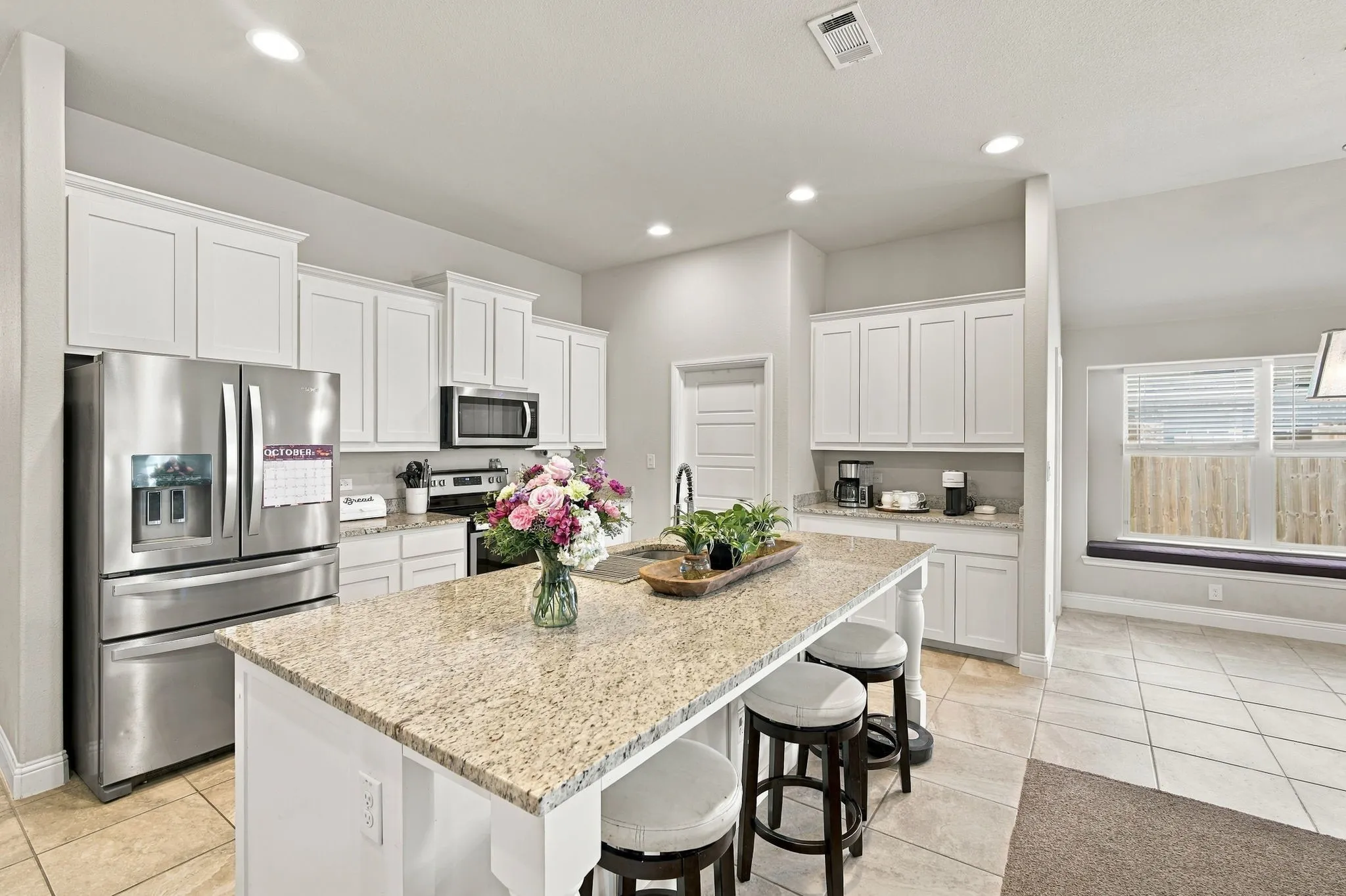 Single Family Residence For Sale in Hill County , 425 Stoneridge Drive, Hillsboro, Texas 76645, 3 Bedroom, 2 Bathroom, 2 Garage spaces, 1,555 Sqft, built in 2018, mls#21406355, Real Estate Agent in Hillsboro, Homes For Sale in Hill county, Homes For Sale in Hillsboro, Realtor in Hillsboro Texas, Real Estate Brokerage Independent Realty Texas, Luminita Cordes Realtor