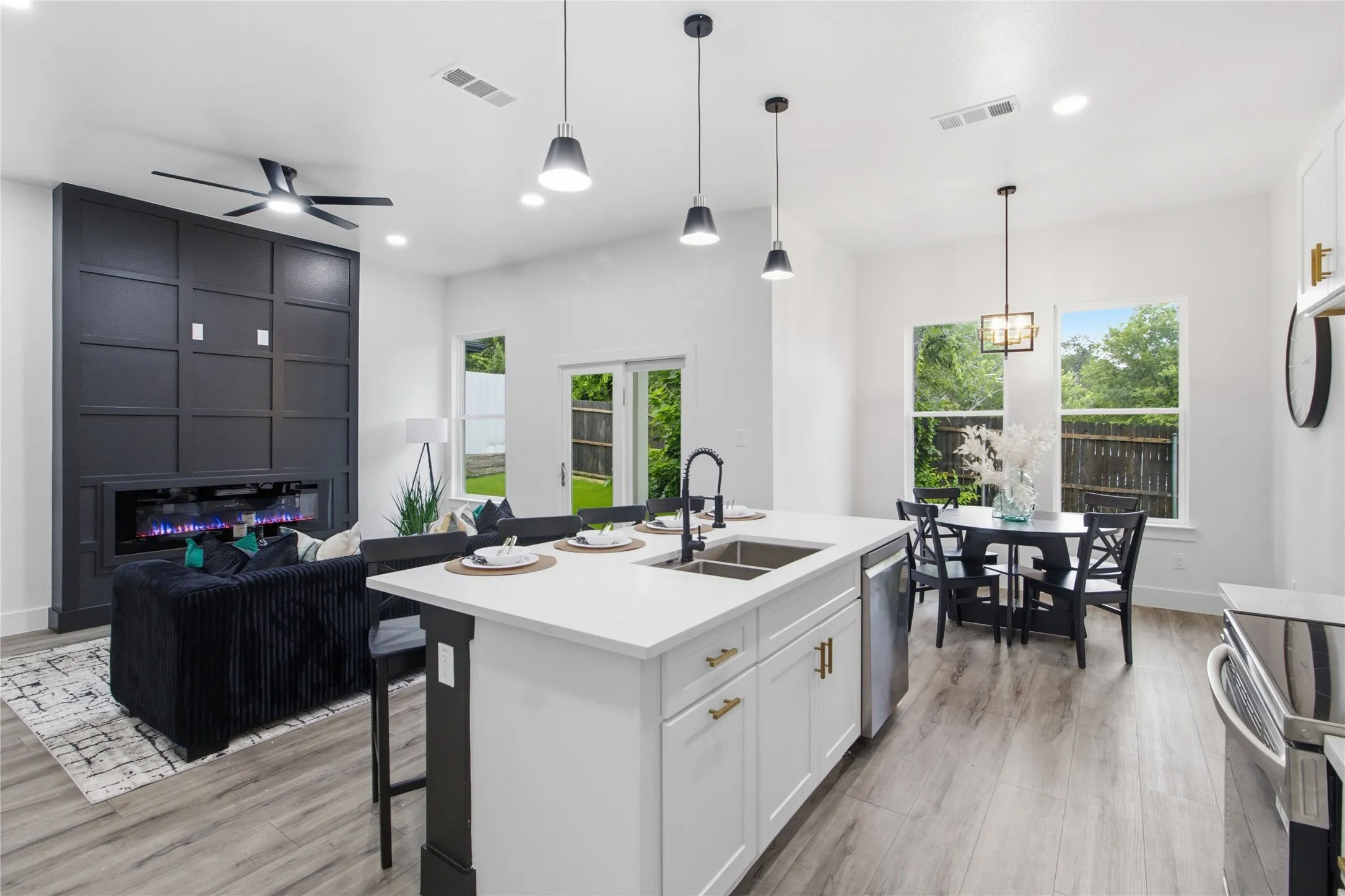 Single Family Residence For Sale in Tarrant County , 2504 Vaughn Boulevard, Fort Worth, Texas 76105, 3 Bedroom, 2 Bathroom, 2 Garage spaces, 1,592 Sqft, built in 2026, mls#21404355, Real Estate Agent in Fort Worth, Homes For Sale in Tarrant county, Homes For Sale in Fort Worth, Realtor in Fort Worth Texas, Real Estate Brokerage Independent Realty Texas, Luminita Cordes Realtor