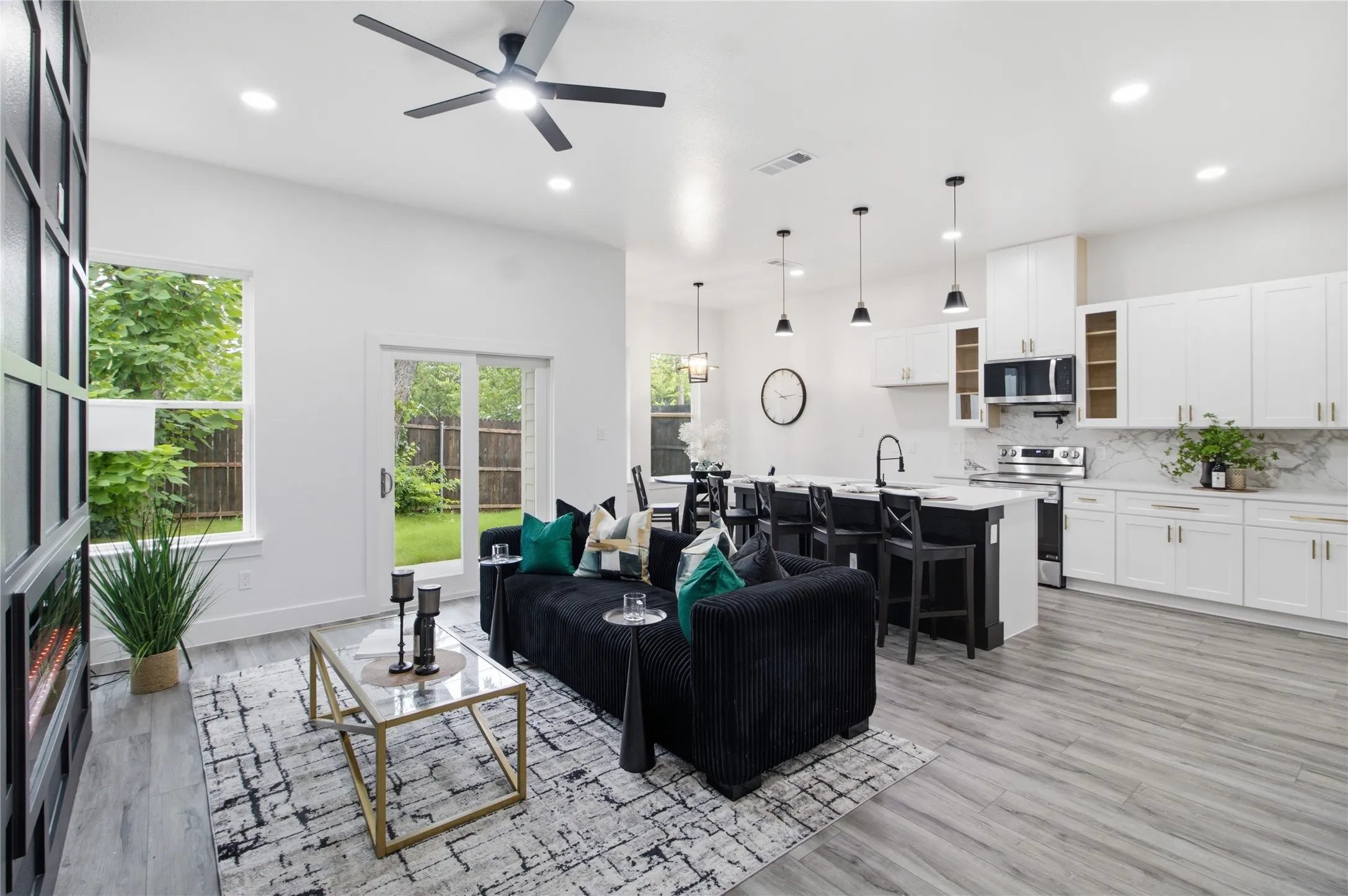 Single Family Residence For Sale in Tarrant County , 2504 Vaughn Boulevard, Fort Worth, Texas 76105, 3 Bedroom, 2 Bathroom, 2 Garage spaces, 1,592 Sqft, built in 2026, mls#21404355, Real Estate Agent in Fort Worth, Homes For Sale in Tarrant county, Homes For Sale in Fort Worth, Realtor in Fort Worth Texas, Real Estate Brokerage Independent Realty Texas, Luminita Cordes Realtor