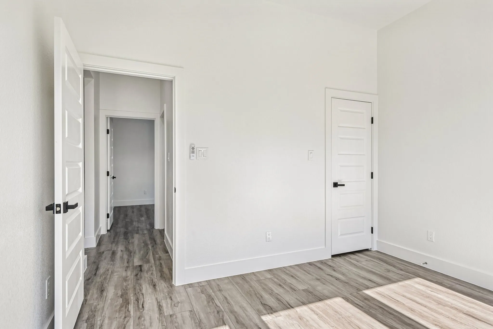 Single Family Residence For Sale in Tarrant County , 2504 Vaughn Boulevard, Fort Worth, Texas 76105, 3 Bedroom, 2 Bathroom, 2 Garage spaces, 1,592 Sqft, built in 2026, mls#21404355, Real Estate Agent in Fort Worth, Homes For Sale in Tarrant county, Homes For Sale in Fort Worth, Realtor in Fort Worth Texas, Real Estate Brokerage Independent Realty Texas, Luminita Cordes Realtor