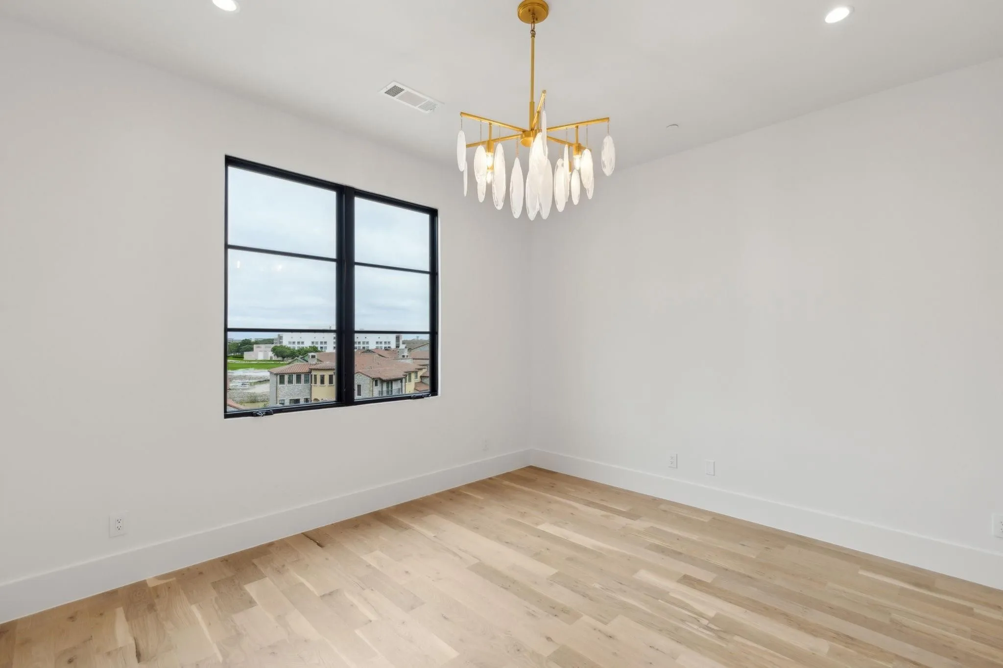Upstairs bedroom
