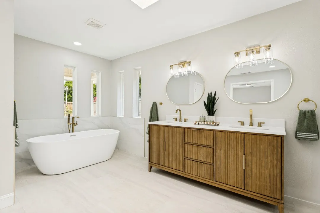 Single Family Residence For Rent in Collin County , 3001 Malibu Place, Plano, Texas 75023, 3 Bedroom, 3 Bathroom, 2 Garage spaces, 2,597 Sqft, built in 1978, mls#21407609, Real Estate Agent in Plano, Homes For Rent in Collin county, Homes For Rent in Plano, Realtor in Plano Texas, Real Estate Brokerage Independent Realty Texas, Luminita Cordes Realtor