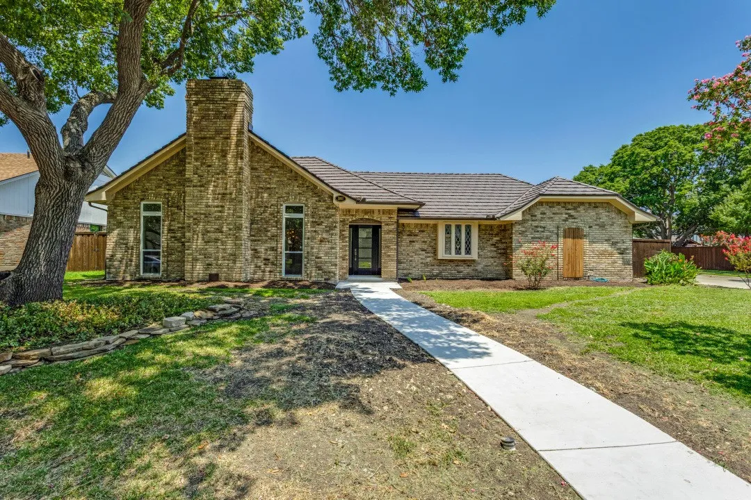 Single Family Residence For Rent in Collin County , 3001 Malibu Place, Plano, Texas 75023, 3 Bedroom, 3 Bathroom, 2 Garage spaces, 2,597 Sqft, built in 1978, mls#21407609, Real Estate Agent in Plano, Homes For Rent in Collin county, Homes For Rent in Plano, Realtor in Plano Texas, Real Estate Brokerage Independent Realty Texas, Luminita Cordes Realtor