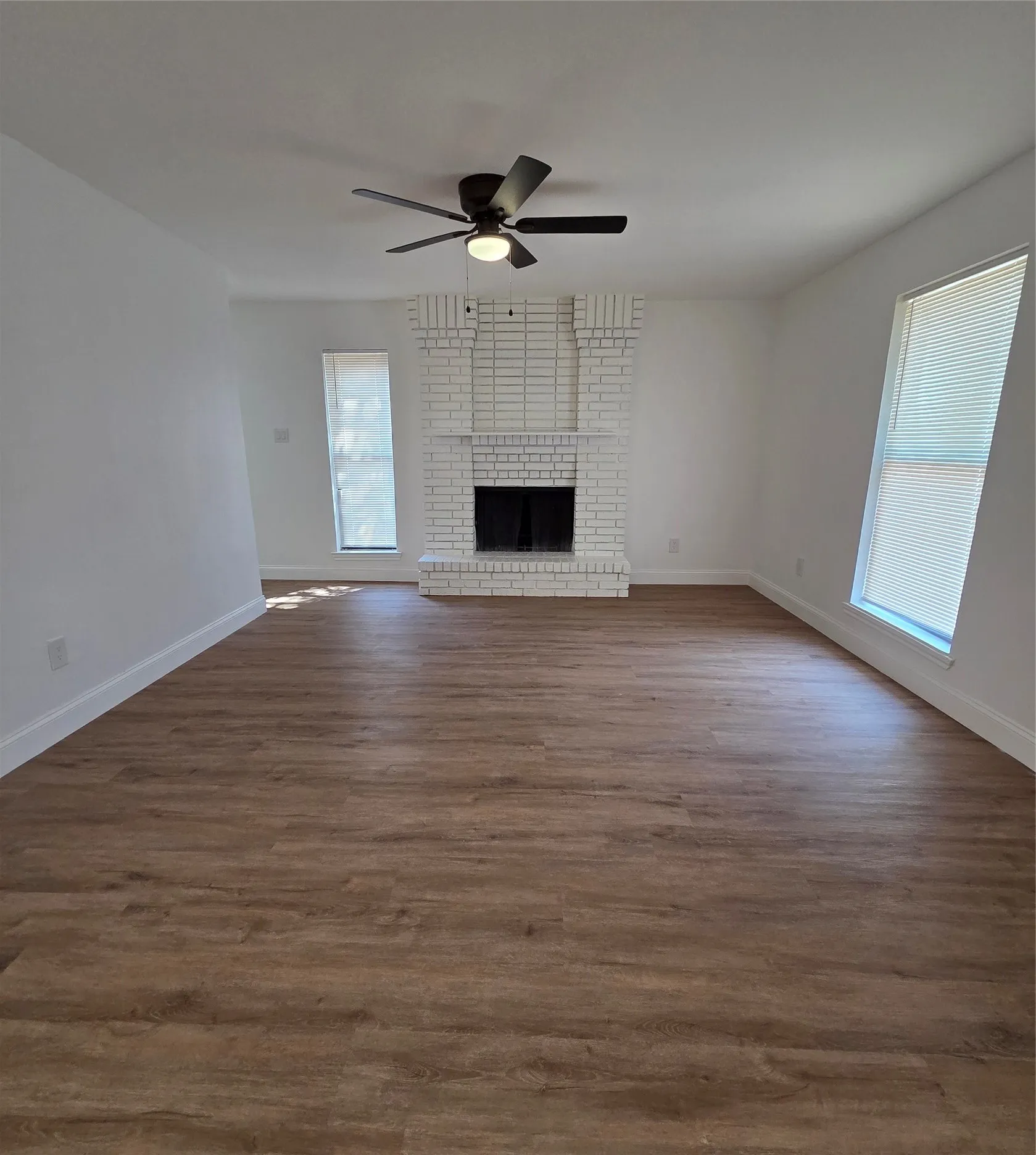 Single Family Residence For Sale in Dallas County , 10525 Big Thicket Drive, Dallas, Texas 75217, 3 Bedroom, 2 Bathroom, Garage spaces, 1,243 Sqft, built in 1979, mls#21407615, Real Estate Agent in Dallas, Homes For Sale in Dallas county, Homes For Sale in Dallas, Realtor in Dallas Texas, Real Estate Brokerage Independent Realty Texas, Luminita Cordes Realtor
