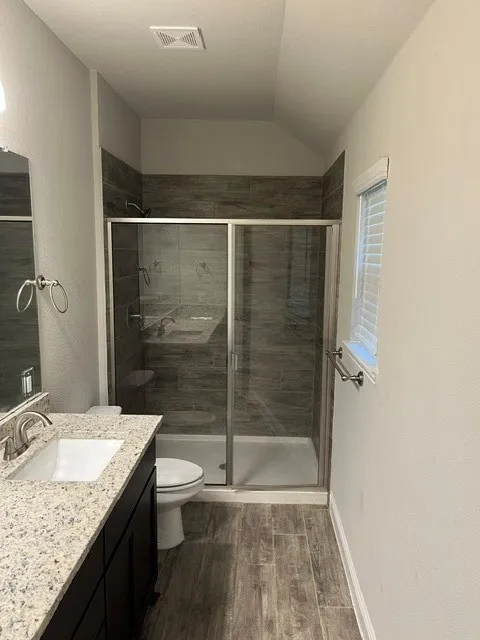Single Family Residence For Sale in Fannin County , 305 W Houston Street, Leonard, Texas 75452, 3 Bedroom, 2 Bathroom, 2 Garage spaces, 1,645 Sqft, built in 2024, mls#21407619, Real Estate Agent in Leonard, Homes For Sale in Fannin county, Homes For Sale in Leonard, Realtor in Leonard Texas, Real Estate Brokerage Independent Realty Texas, Luminita Cordes Realtor
