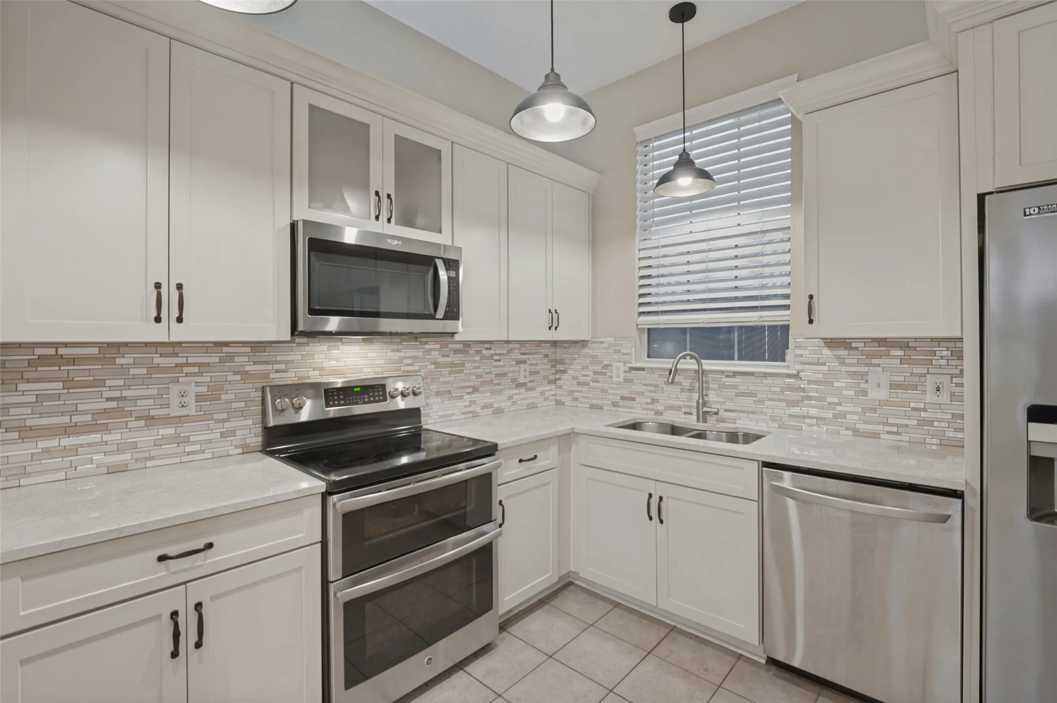 Single Family Residence For Sale in Dallas County , 649 Raintree Circle, Coppell, Texas 75019, 4 Bedroom, 3 Bathroom, 2 Garage spaces, 2,078 Sqft, built in 1990, mls#21404762, Real Estate Agent in Coppell, Homes For Sale in Dallas county, Homes For Sale in Coppell, Realtor in Coppell Texas, Real Estate Brokerage Independent Realty Texas, Luminita Cordes Realtor