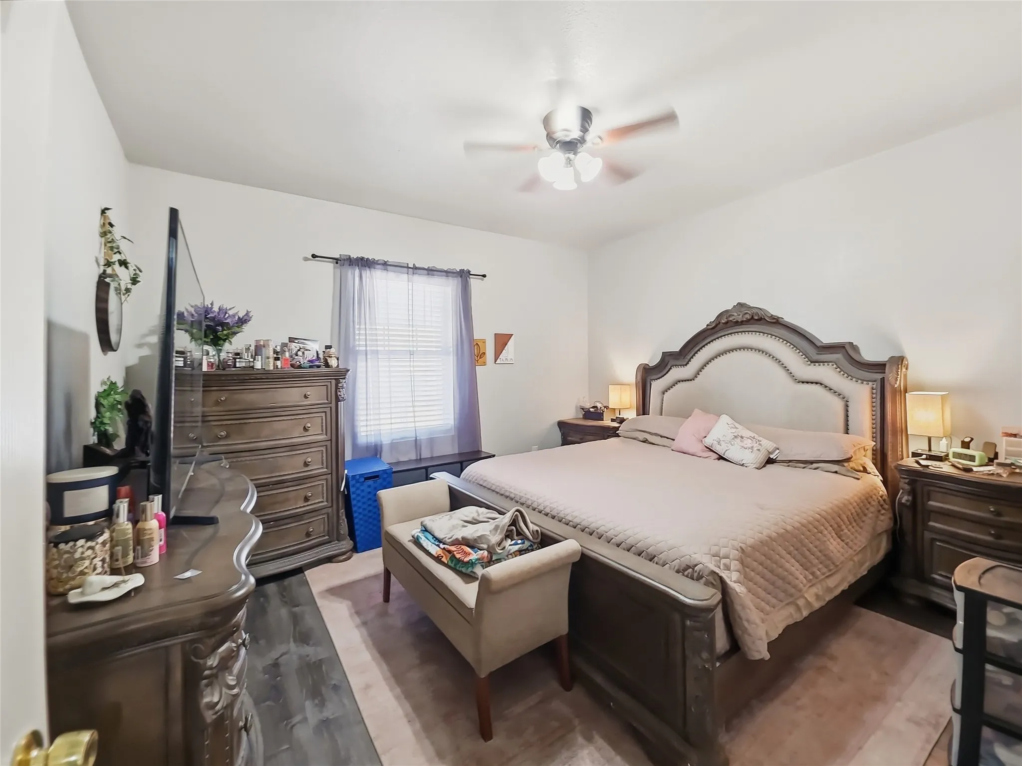 Single Family Residence For Sale in Tarrant County , 1328 Elmwood Avenue, Fort Worth, Texas 76104, 3 Bedroom, 2 Bathroom, Garage spaces, 1,632 Sqft, built in 1929, mls#21406505, Real Estate Agent in Fort Worth, Homes For Sale in Tarrant county, Homes For Sale in Fort Worth, Realtor in Fort Worth Texas, Real Estate Brokerage Independent Realty Texas, Luminita Cordes Realtor