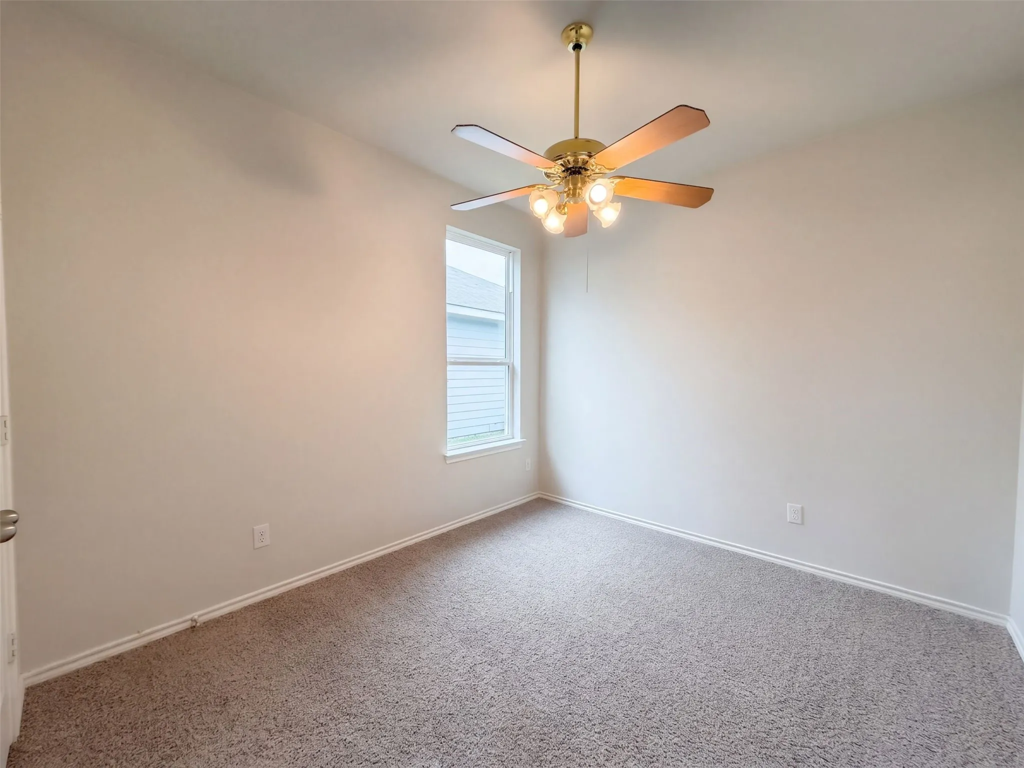 Single Family Residence For Sale in Kaufman County , 2825 Journey Lane, Heartland, Texas 75114, 3 Bedroom, 2 Bathroom, 2 Garage spaces, 1,460 Sqft, built in 2020, mls#21407642, Real Estate Agent in Heartland, Homes For Sale in Kaufman county, Homes For Sale in Heartland, Realtor in Heartland Texas, Real Estate Brokerage Independent Realty Texas, Luminita Cordes Realtor