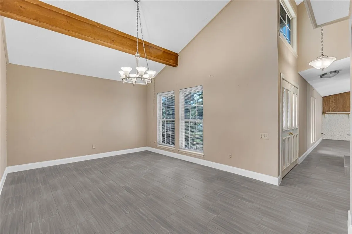 Single Family Residence For Sale in Dallas County , 2801 Vancouver Street, Irving, Texas 75062, 4 Bedroom, 3 Bathroom, 2 Garage spaces, 1,956 Sqft, built in 1966, mls#21407109, Real Estate Agent in Irving, Homes For Sale in Dallas county, Homes For Sale in Irving, Realtor in Irving Texas, Real Estate Brokerage Independent Realty Texas, Luminita Cordes Realtor