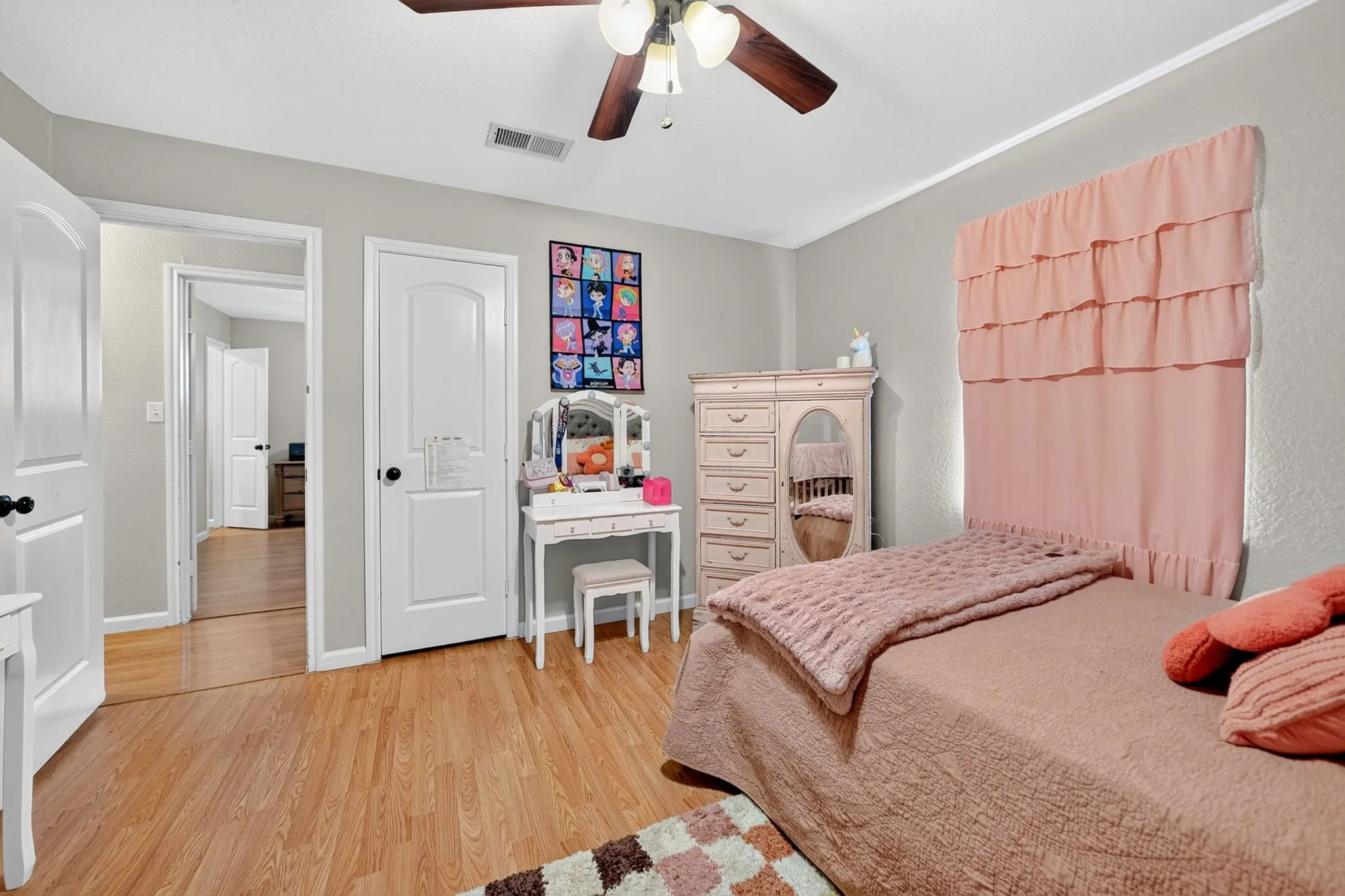 Single Family Residence For Sale in Hunt County , 5274 Private Road 1170, Farmersville, Texas 75442, 3 Bedroom, 2 Bathroom, Garage spaces, 1,685 Sqft, built in 1982, mls#21405037, Real Estate Agent in Farmersville, Homes For Sale in Hunt county, Homes For Sale in Farmersville, Realtor in Farmersville Texas, Real Estate Brokerage Independent Realty Texas, Luminita Cordes Realtor