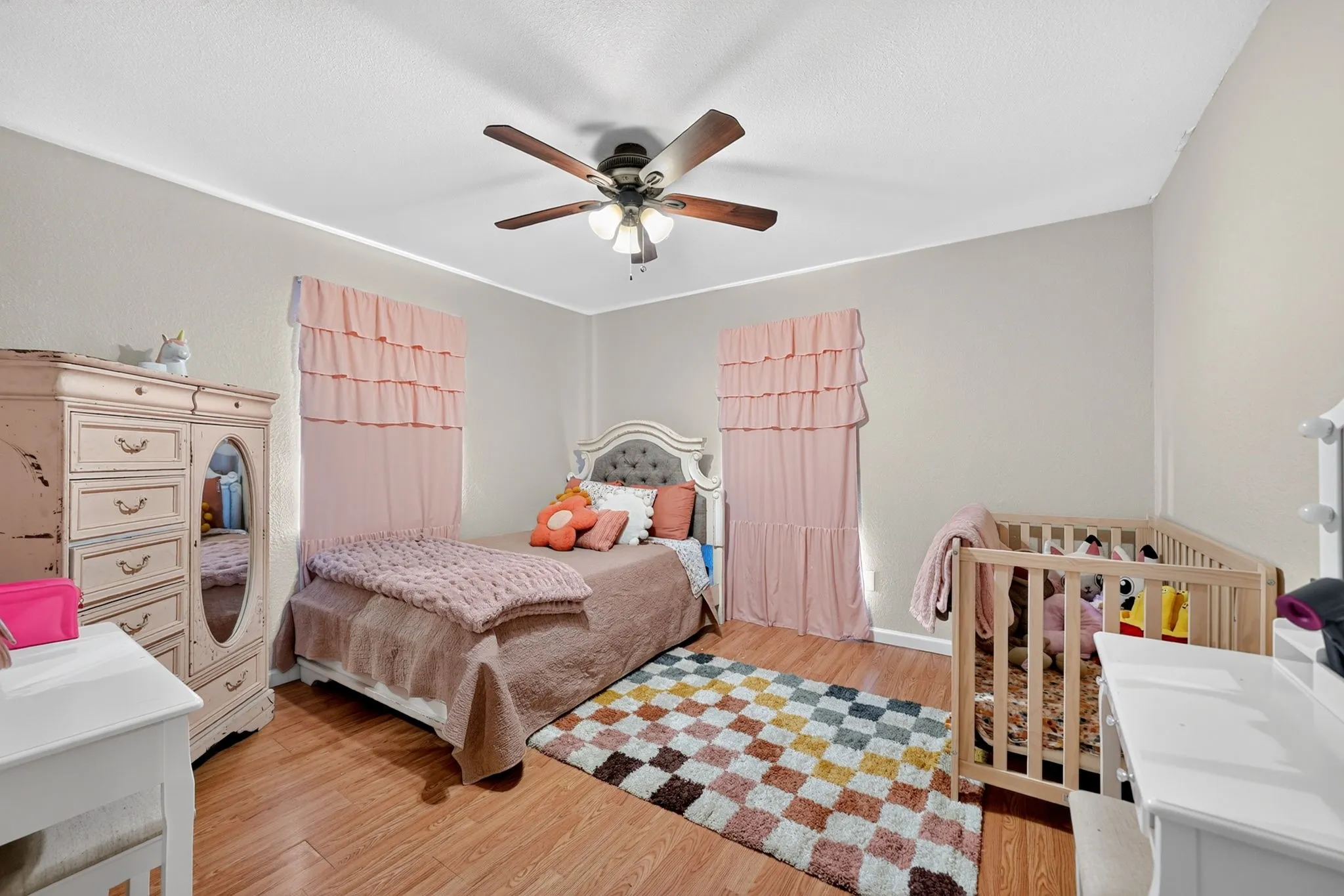 Single Family Residence For Sale in Hunt County , 5274 Private Road 1170, Farmersville, Texas 75442, 3 Bedroom, 2 Bathroom, Garage spaces, 1,685 Sqft, built in 1982, mls#21405037, Real Estate Agent in Farmersville, Homes For Sale in Hunt county, Homes For Sale in Farmersville, Realtor in Farmersville Texas, Real Estate Brokerage Independent Realty Texas, Luminita Cordes Realtor
