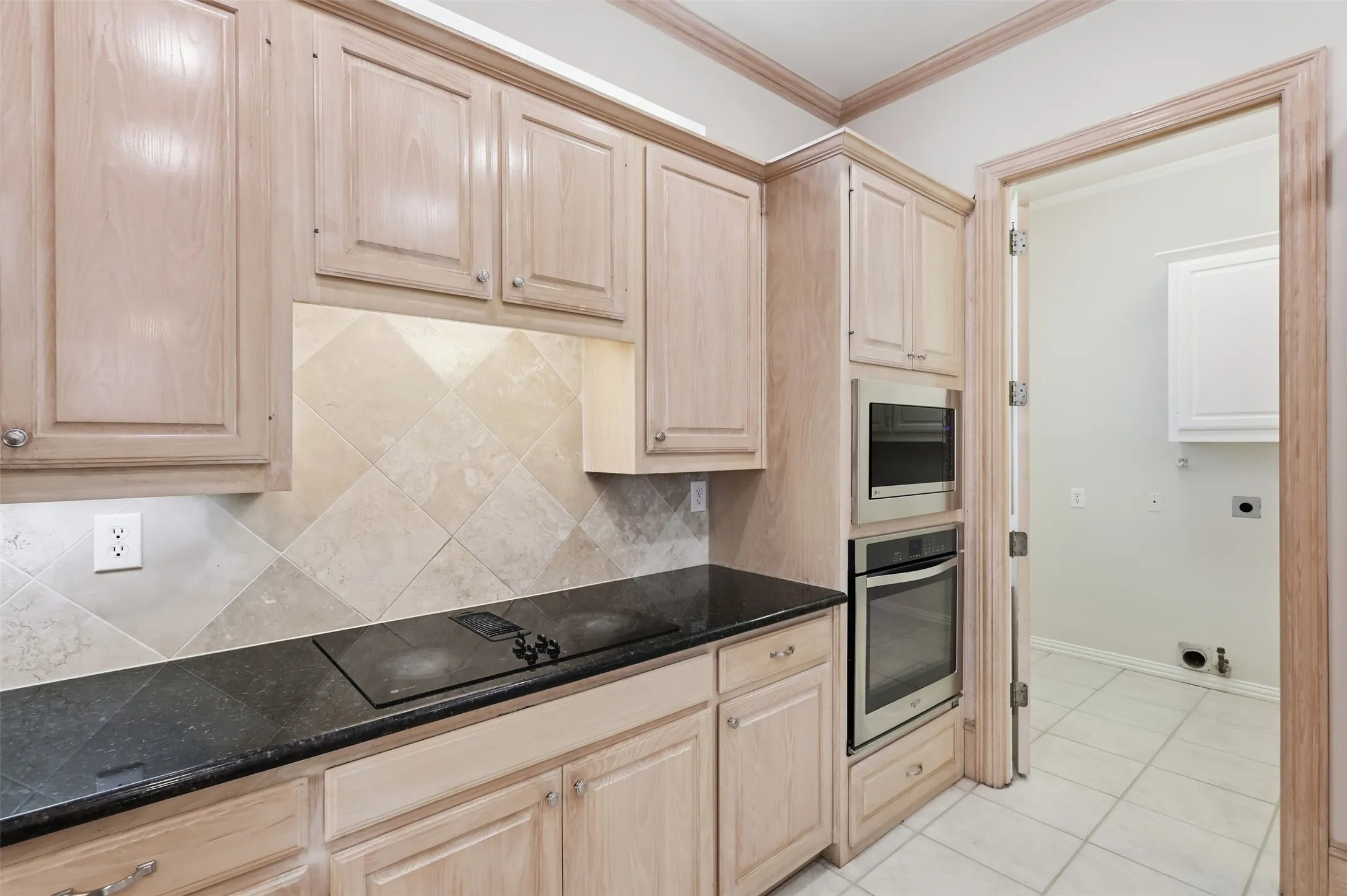 Single Family Residence For Rent in Collin County , 2313 Marblewood Drive, Plano, Texas 75093, 4 Bedroom, 4 Bathroom, 3 Garage spaces, 3,803 Sqft, built in 1993, mls#21398267, Real Estate Agent in Plano, Homes For Rent in Collin county, Homes For Rent in Plano, Realtor in Plano Texas, Real Estate Brokerage Independent Realty Texas, Luminita Cordes Realtor
