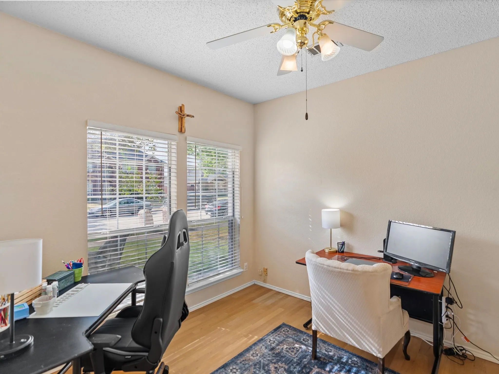 Single Family Residence For Sale in Dallas County , 7501 Gillon Drive, Rowlett, Texas 75089, 4 Bedroom, 3 Bathroom, Garage spaces, 2,481 Sqft, built in 1993, mls#21397894, Real Estate Agent in Rowlett, Homes For Sale in Dallas county, Homes For Sale in Rowlett, Realtor in Rowlett Texas, Real Estate Brokerage Independent Realty Texas, Luminita Cordes Realtor